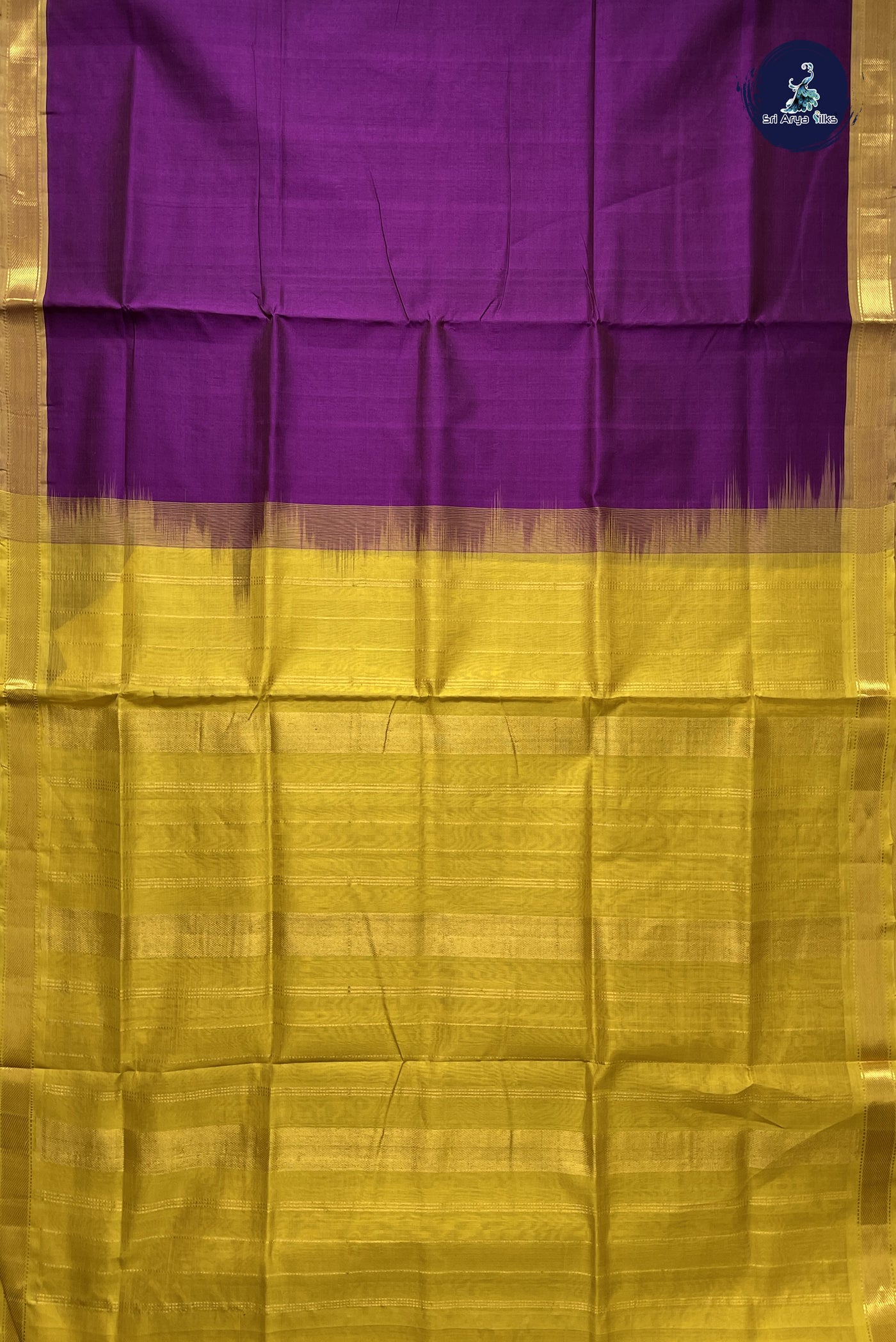 Dark Brinjal Simple Silk Cotton Saree With Plain Pattern