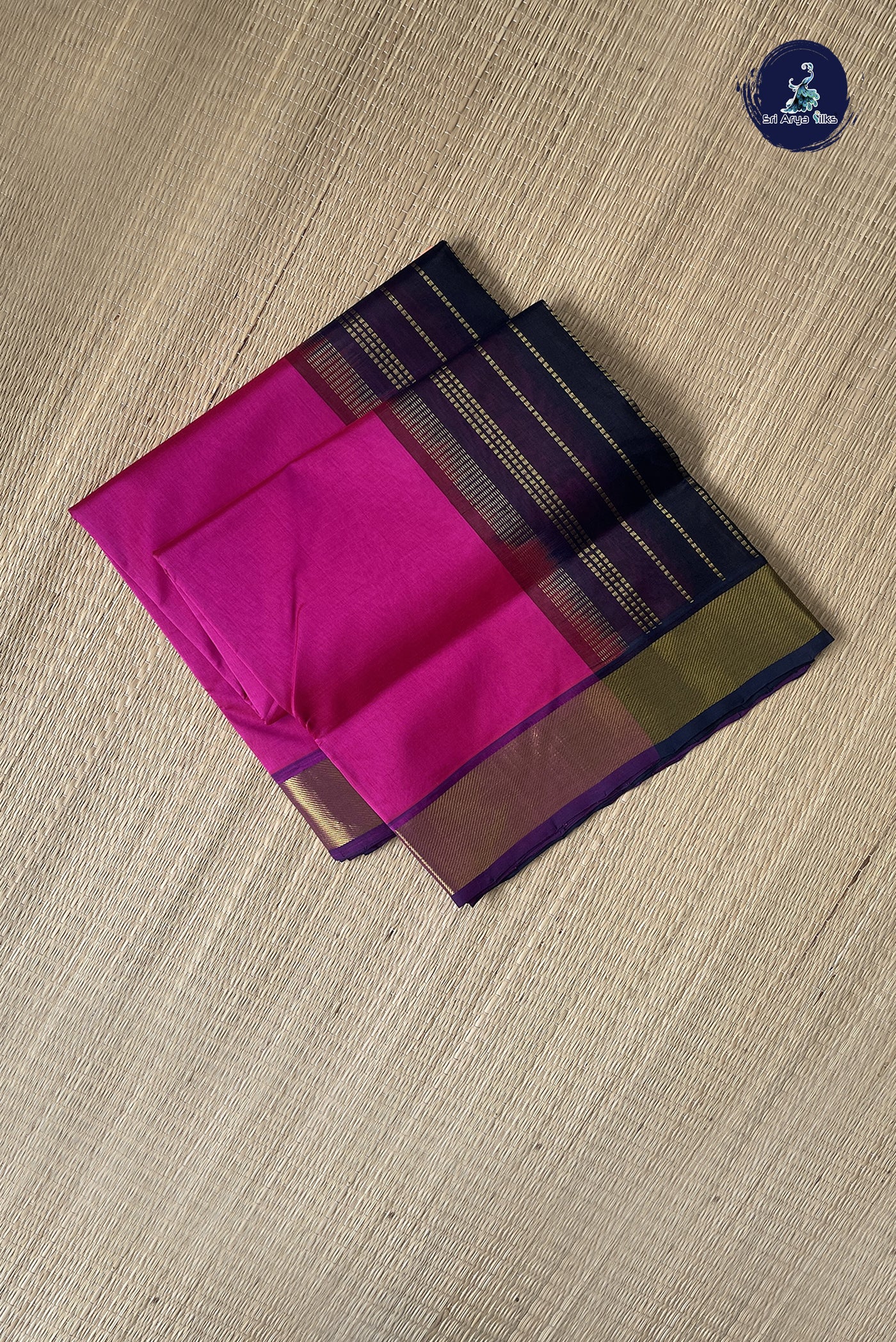 Dark Pink Simple Silk Cotton Saree With Plain Pattern