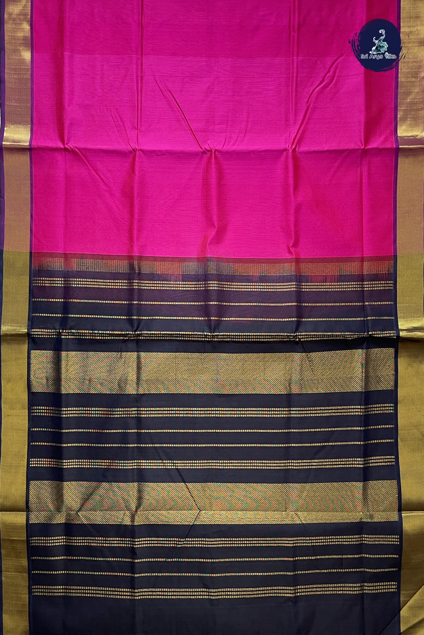 Dark Pink Simple Silk Cotton Saree With Plain Pattern