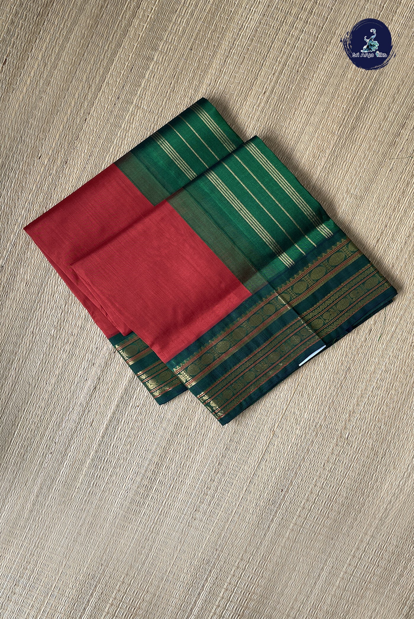 Rust Korvai Silk Cotton Saree With Plain Pattern