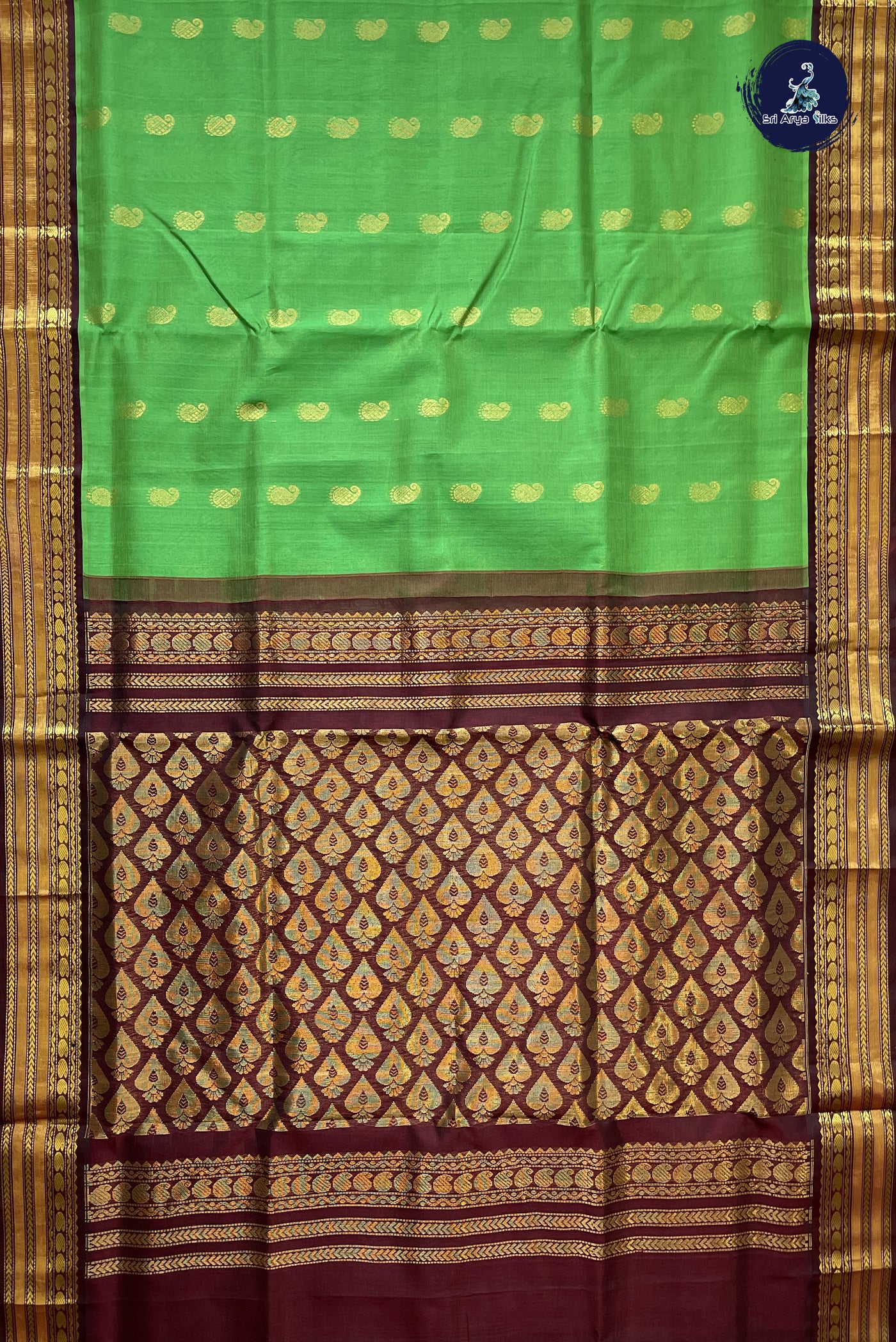 Green Korvai Silk Cotton Saree With Zari Buttas Pattern