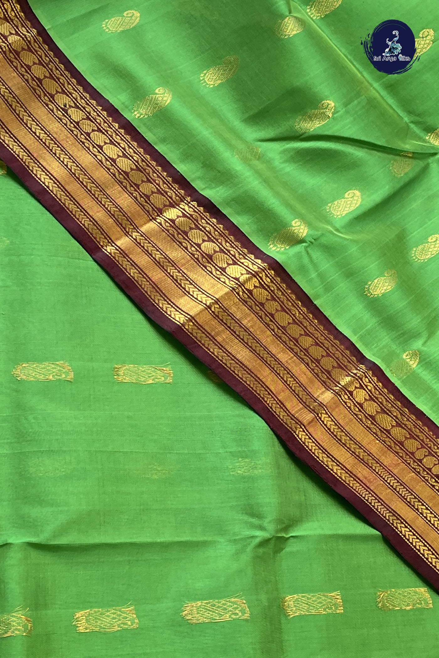 Green Korvai Silk Cotton Saree With Zari Buttas Pattern