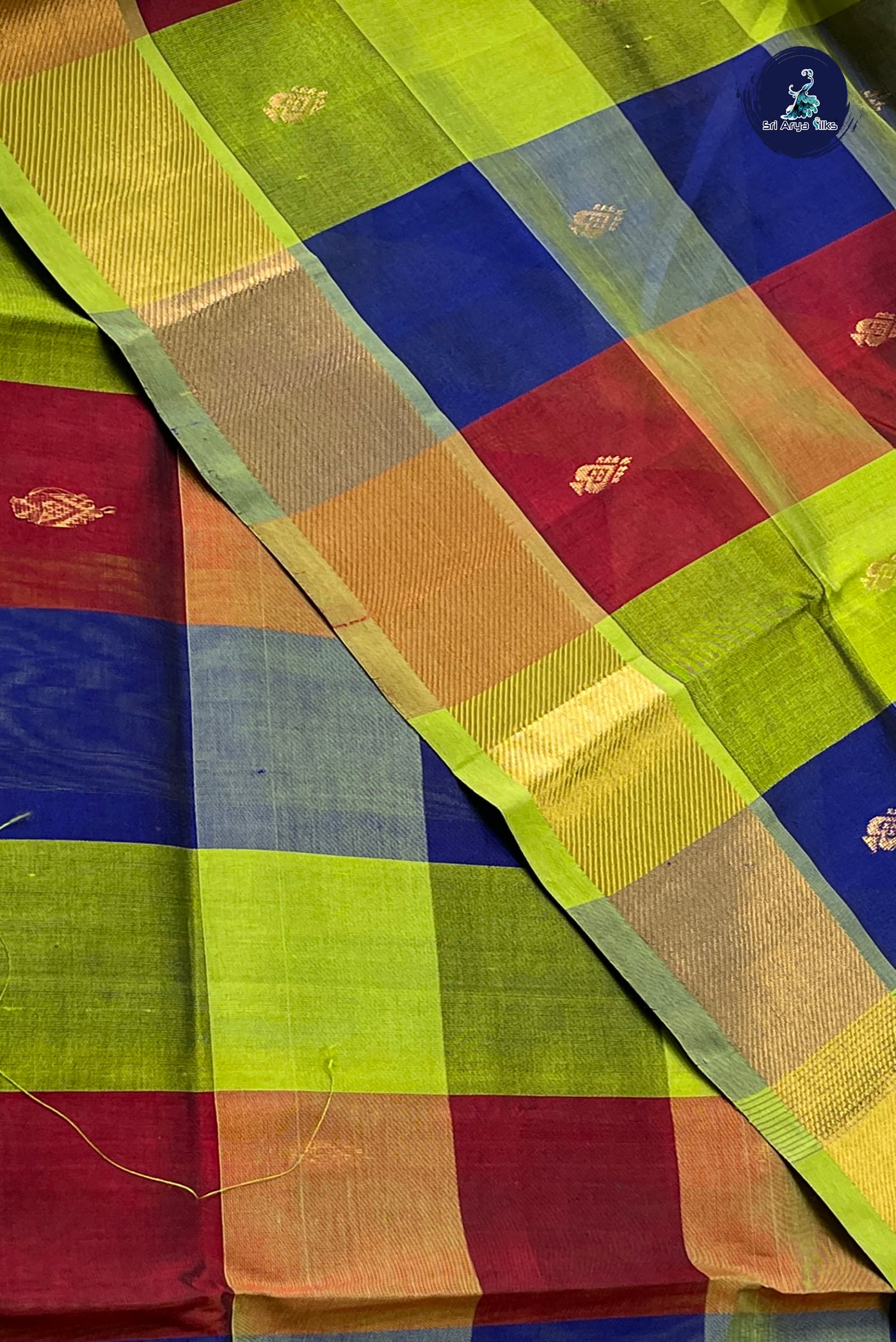 Multi Colour Silk Cotton Saree With Checked Pattern