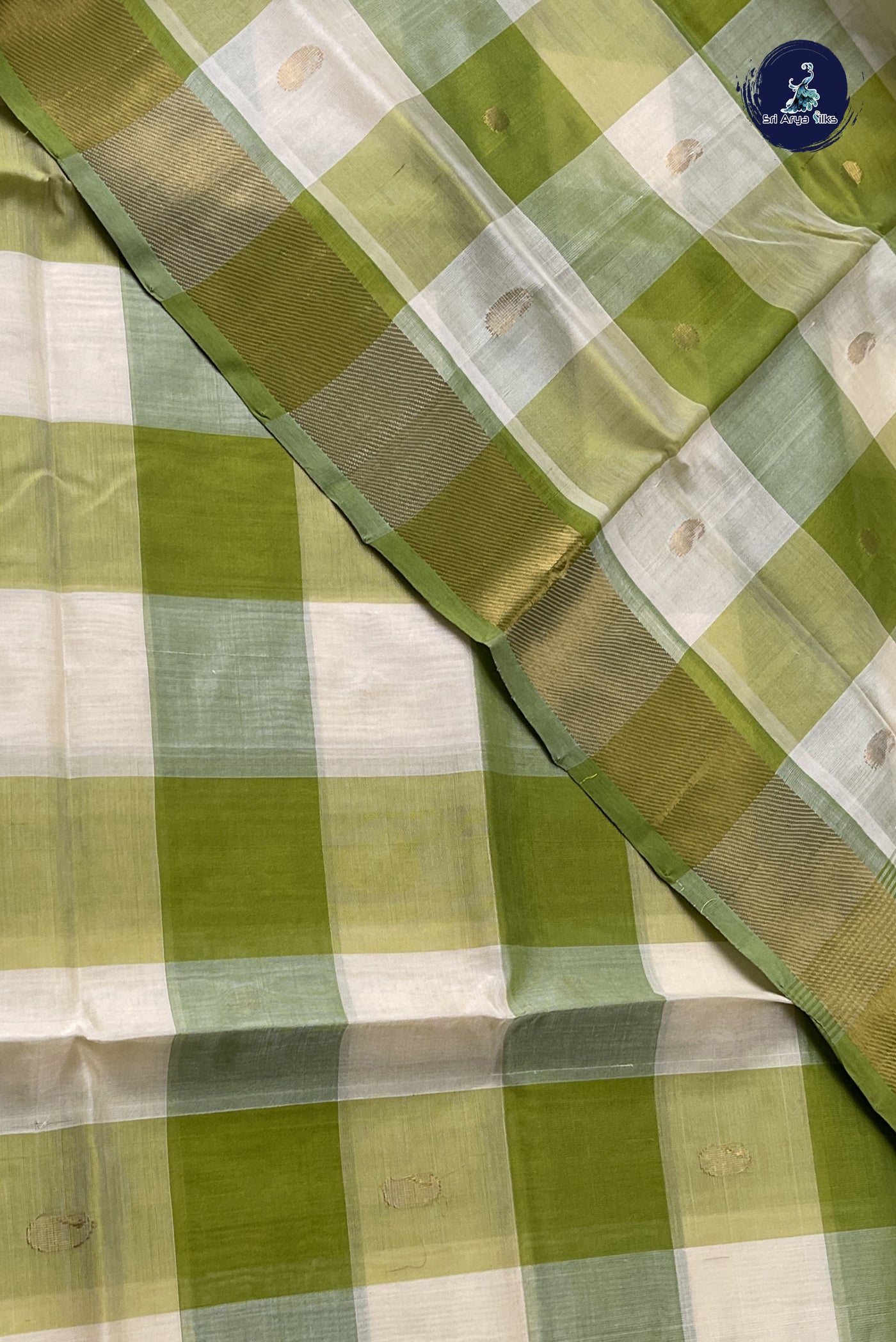 Multi Colour Silk Cotton Saree With Checked Pattern