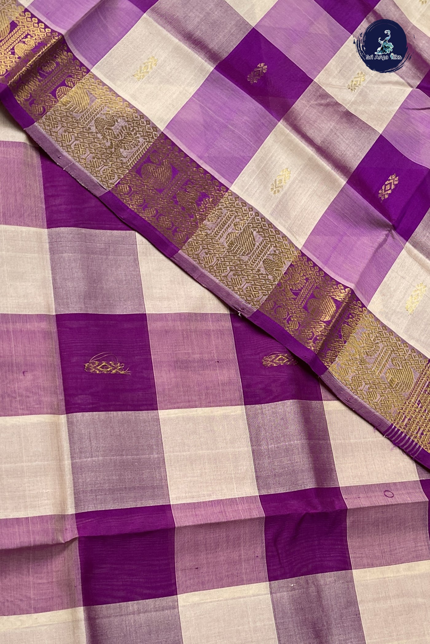 Multi Colour Silk Cotton Saree With Checked Pattern