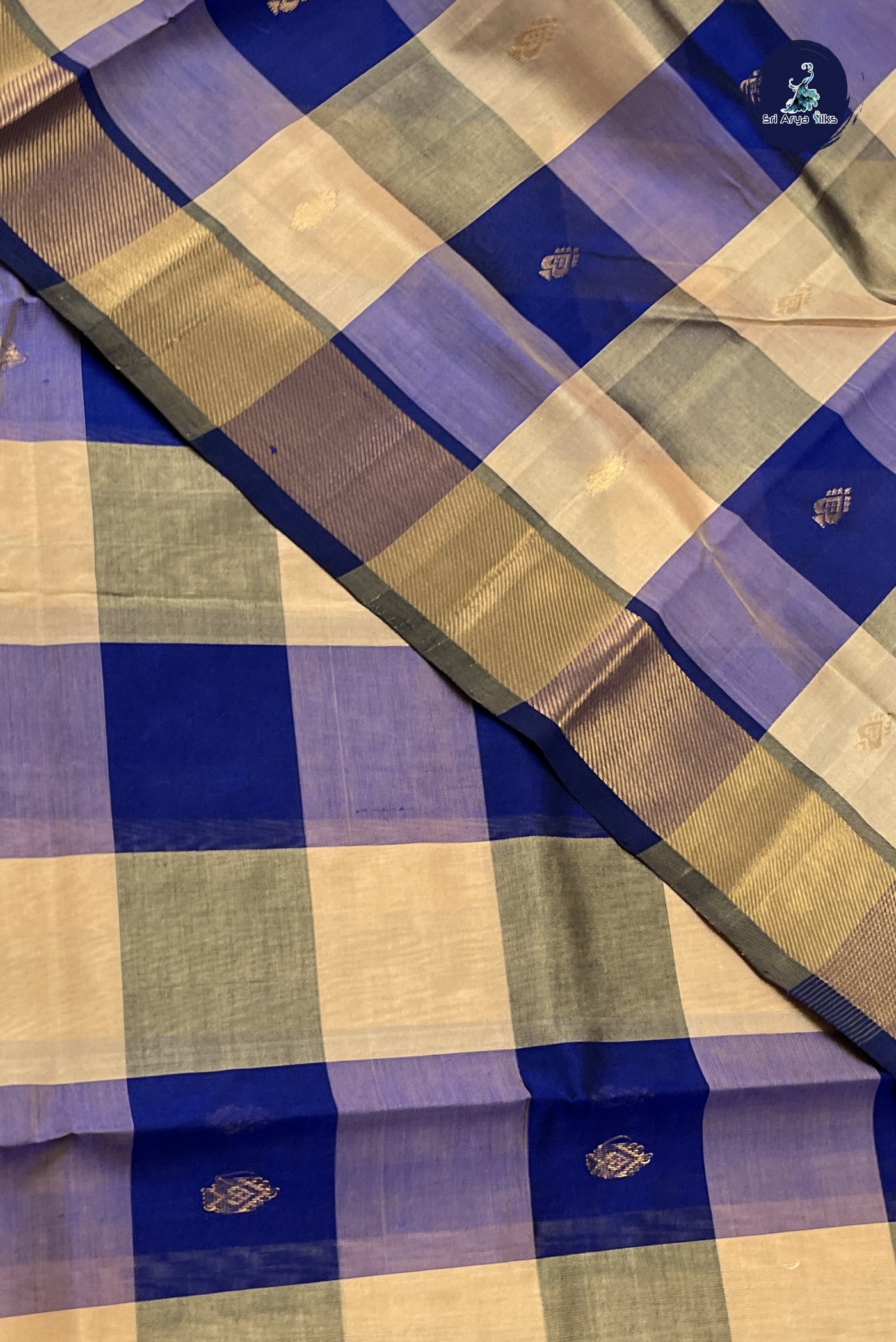 Multi Colour Silk Cotton Saree With Checked Pattern