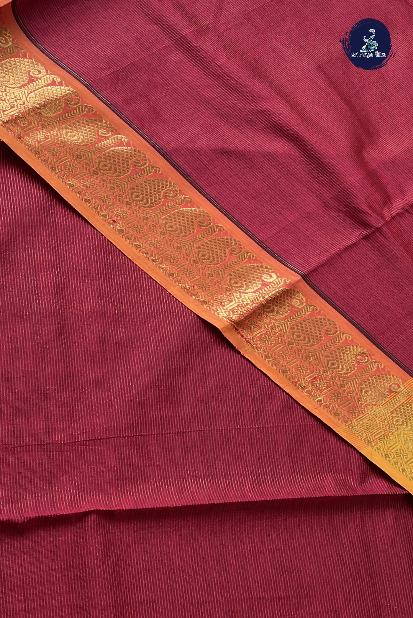 Maroon Vaira Oosi Silk Cotton Saree With Vaira Oosi Pattern