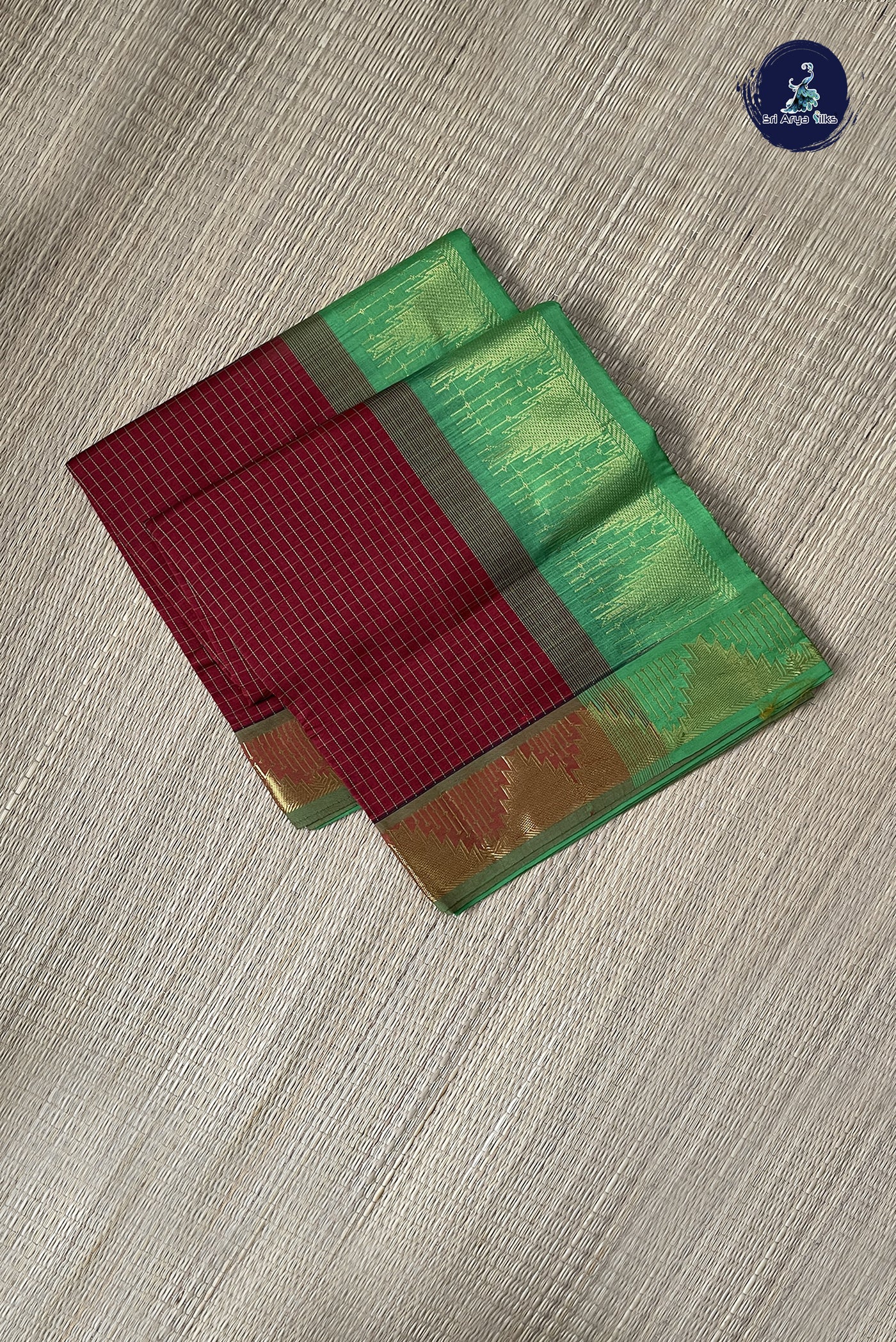 Brick Red Checked Saree With Checked Pattern