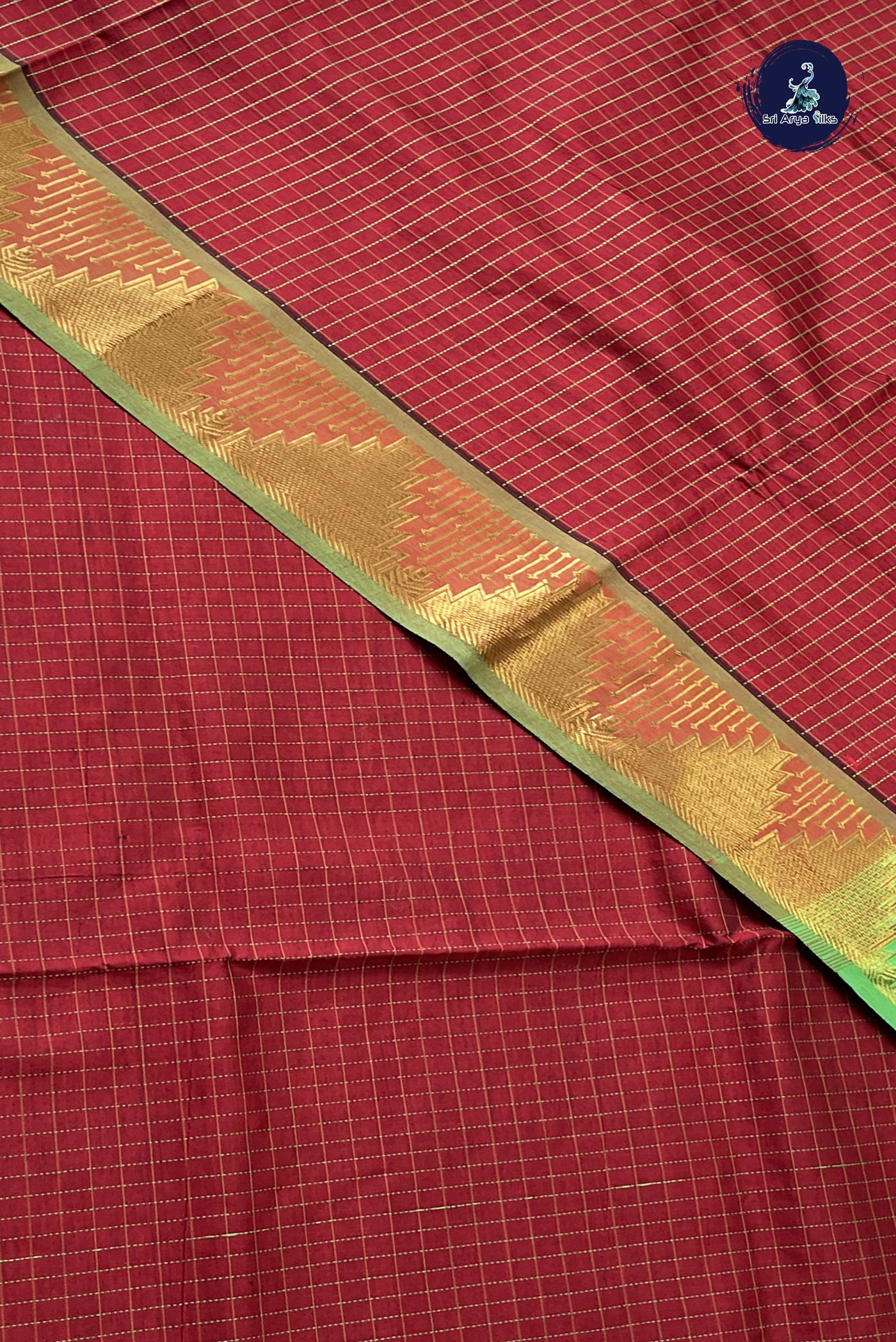 Brick Red Checked Saree With Checked Pattern