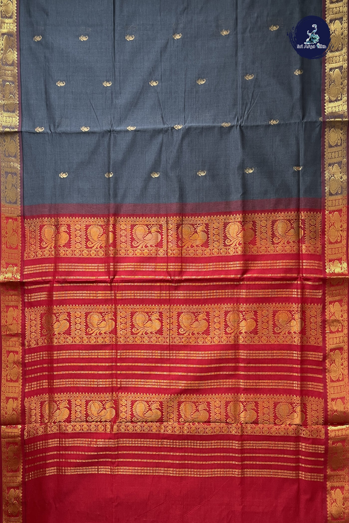 Grey Simple Silk Cotton Saree With Zari Buttas Pattern