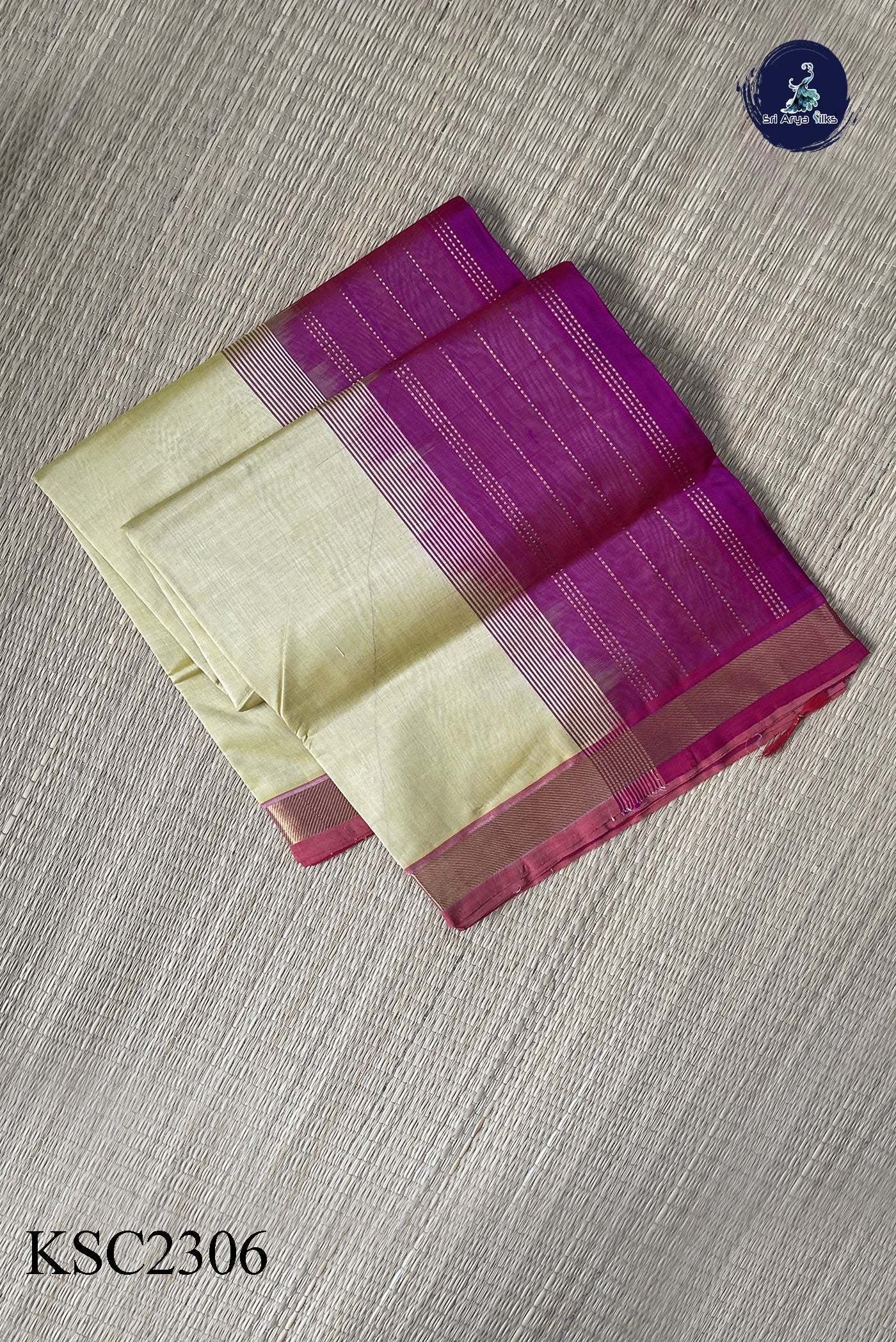 Creamish Yellow Simple Silk Cotton Saree With Plain Pattern