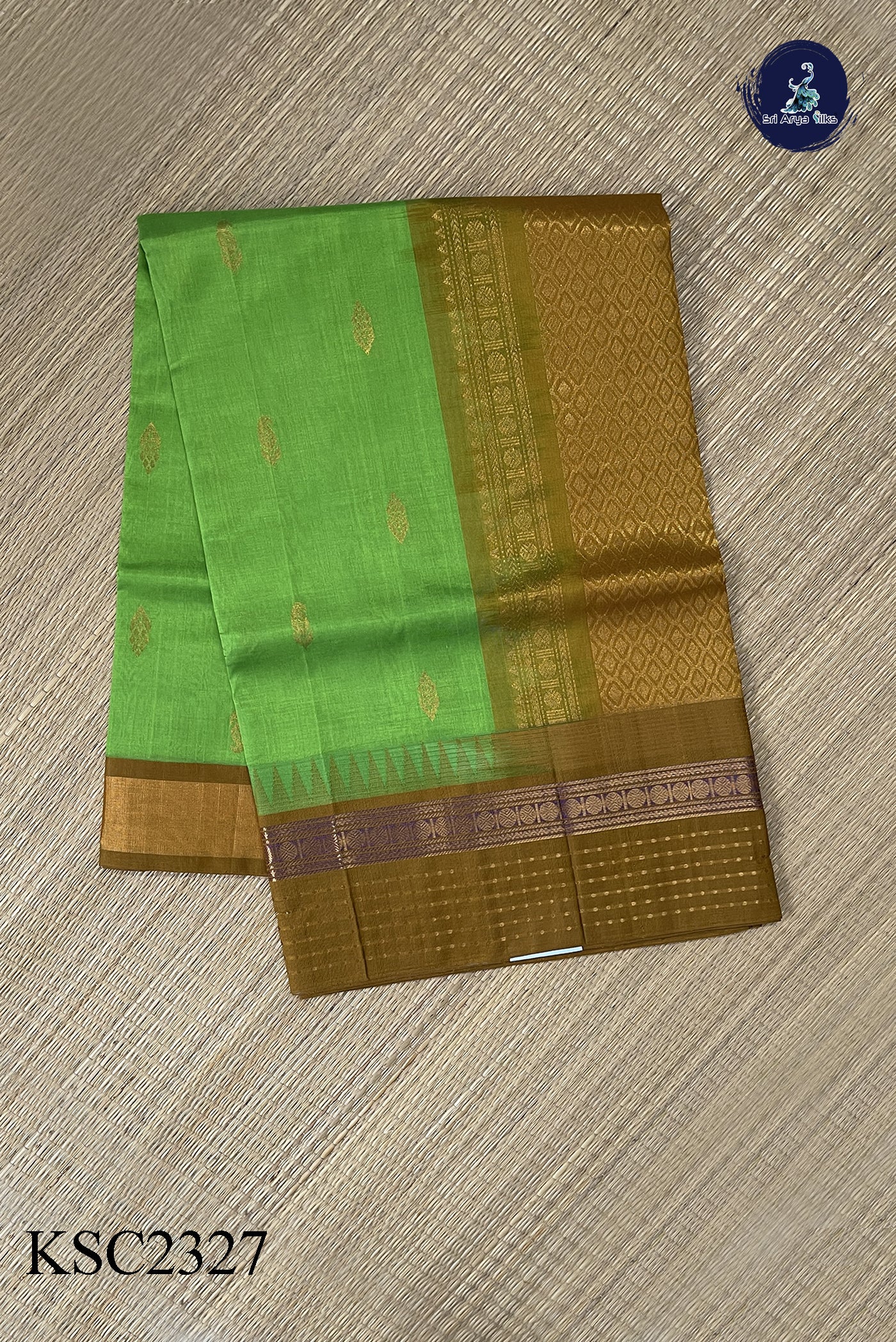 Light Green Korvai Silk Cotton Saree With Plain Pattern