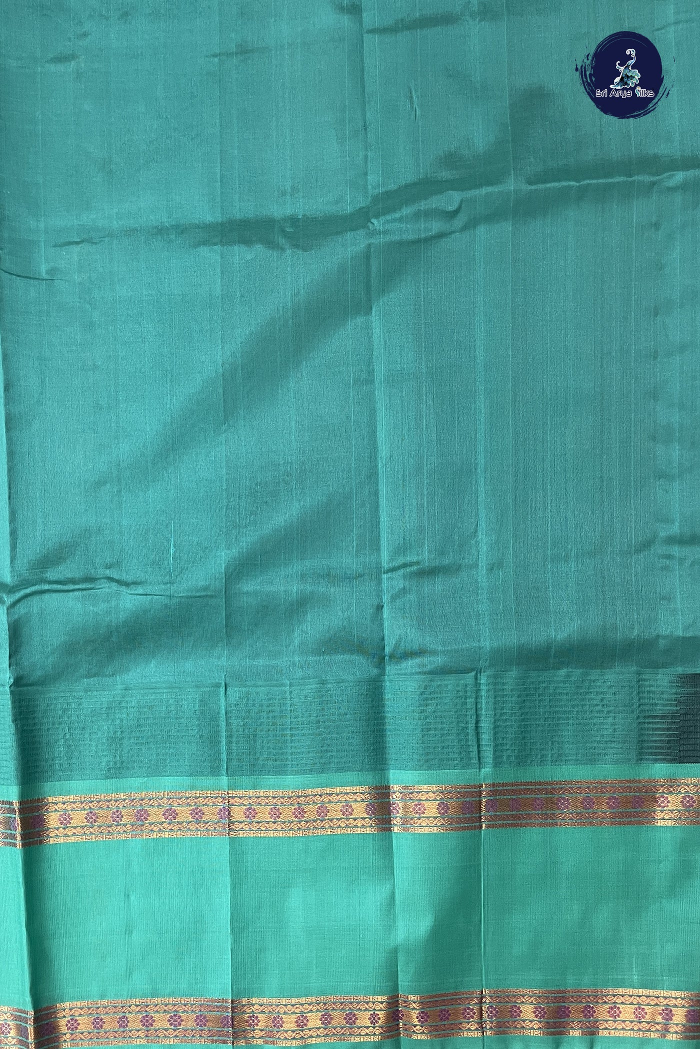 Dual Tone Maroon Korvai Silk Cotton Saree With Zari Buttas Pattern