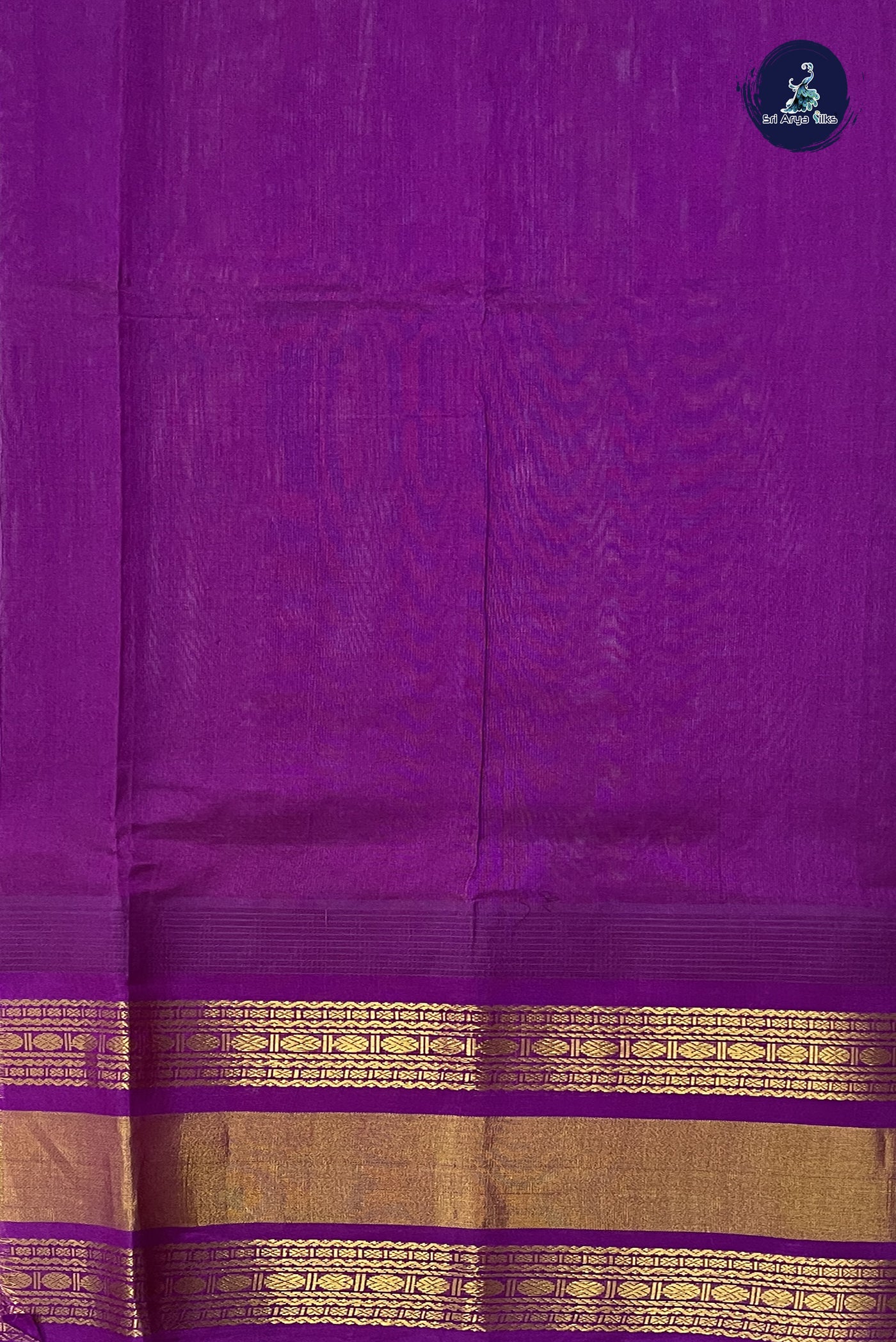 Cream Korvai Silk Cotton Saree With Plain Pattern