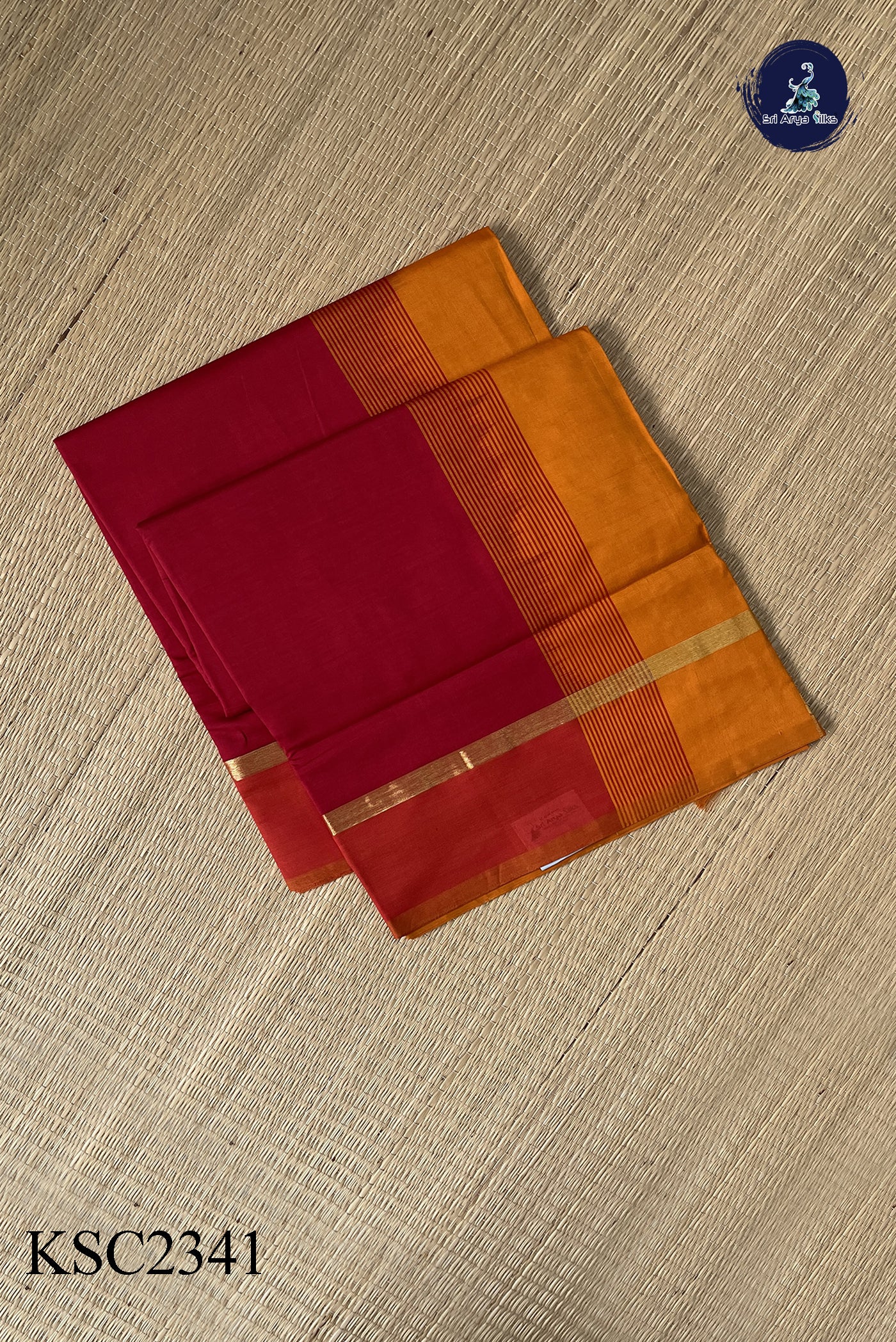 Red Semi Silk Cotton Saree With Plain Pattern