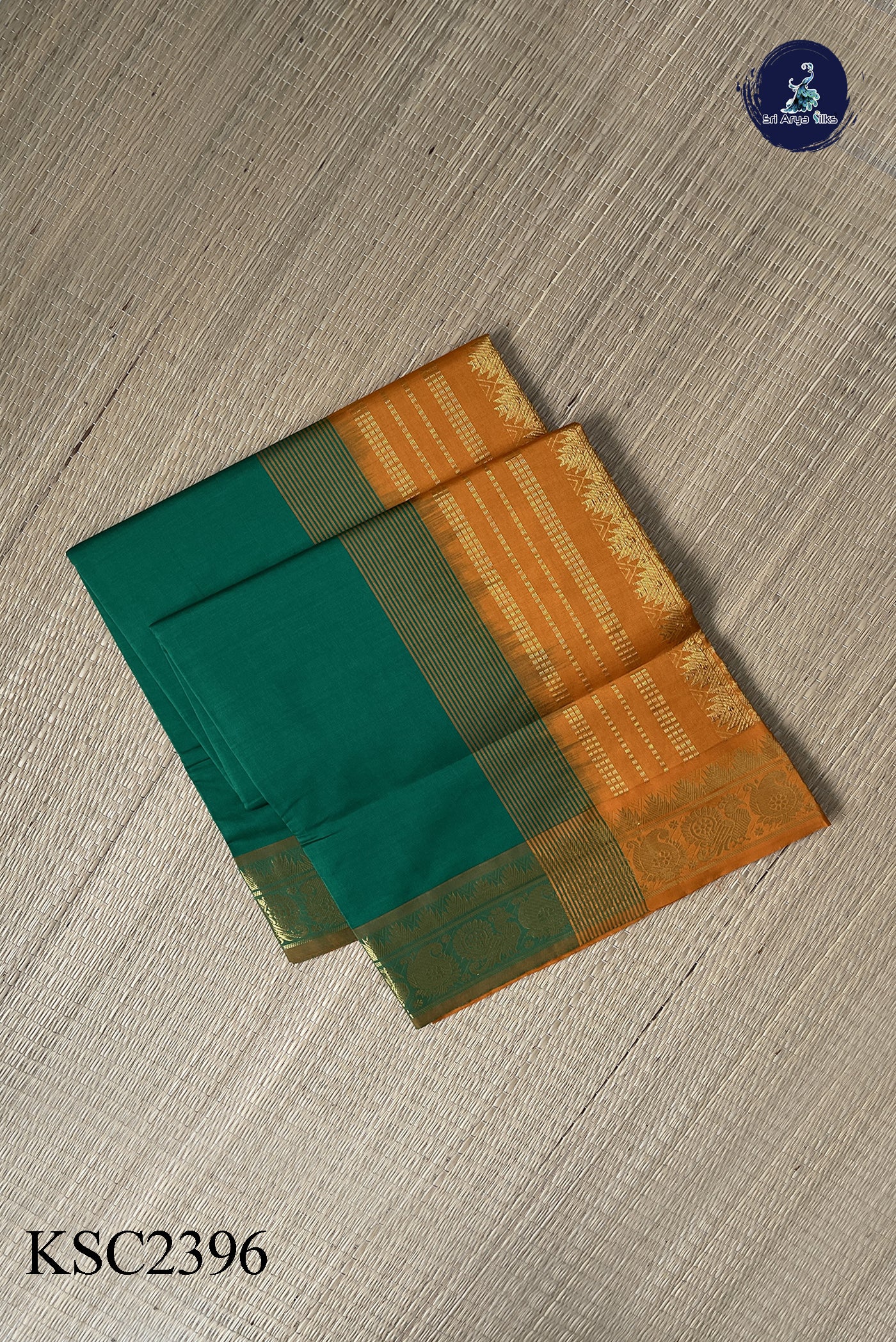 Dark Green Semi Silk Cotton Saree With Plain Pattern