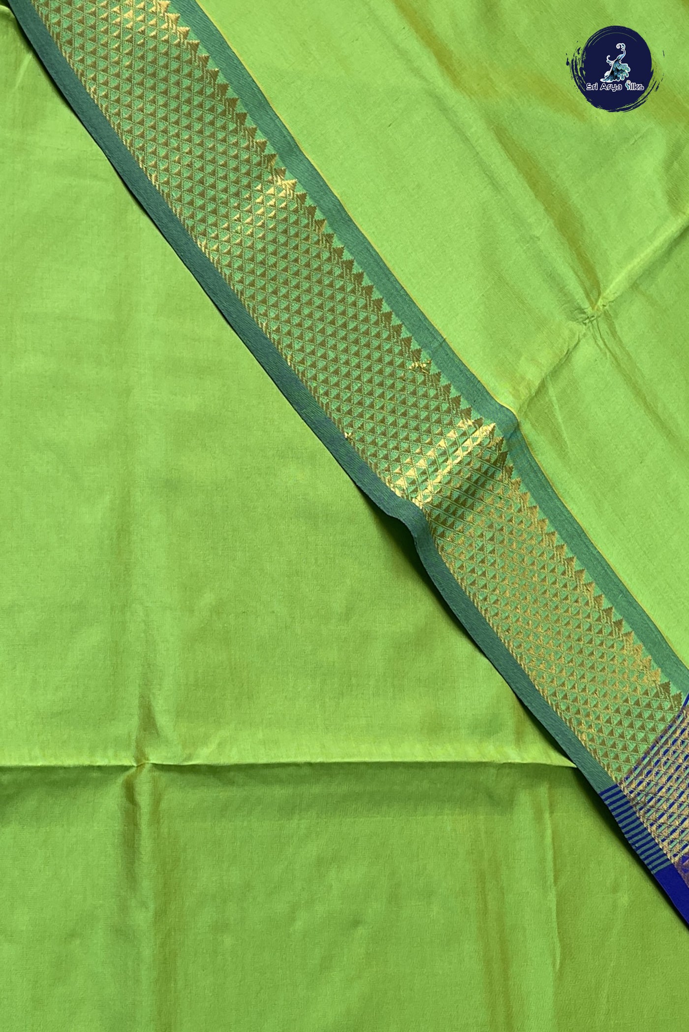 Sea Green Semi Silk Cotton Saree With Plain Pattern