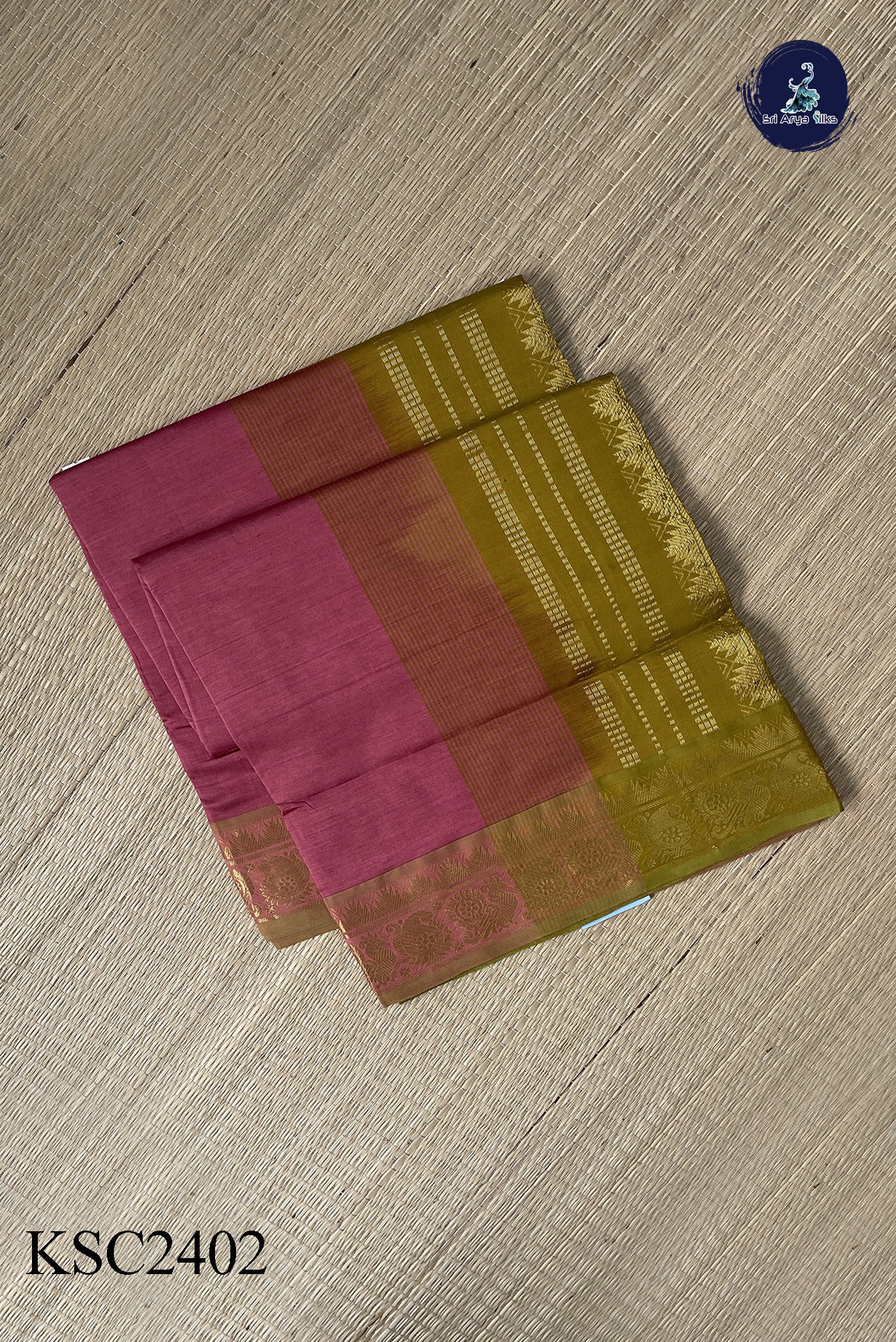 Dusty Pink Semi Silk Cotton Saree With Plain Pattern