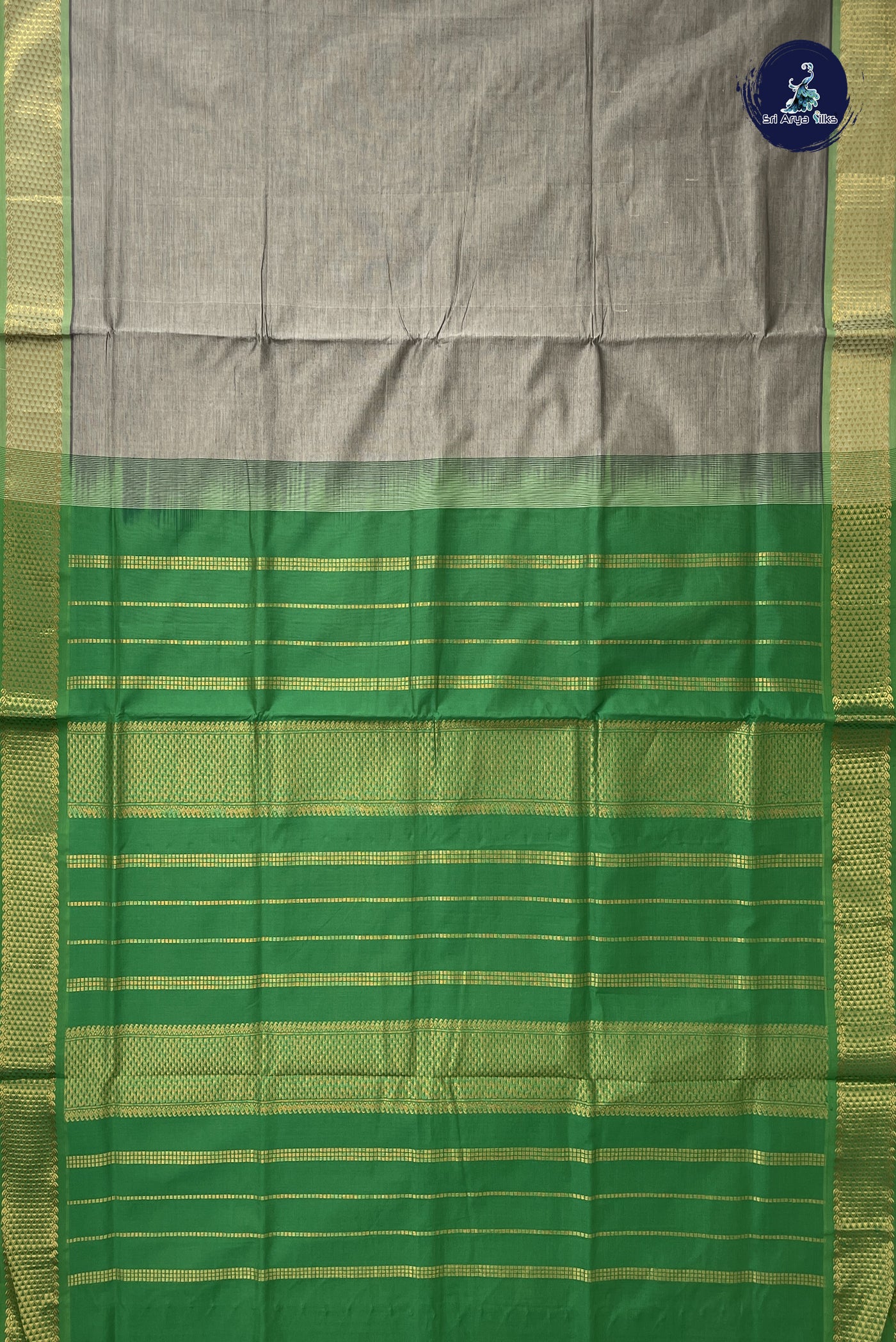 Grey Semi Silk Cotton Saree With Plain Pattern