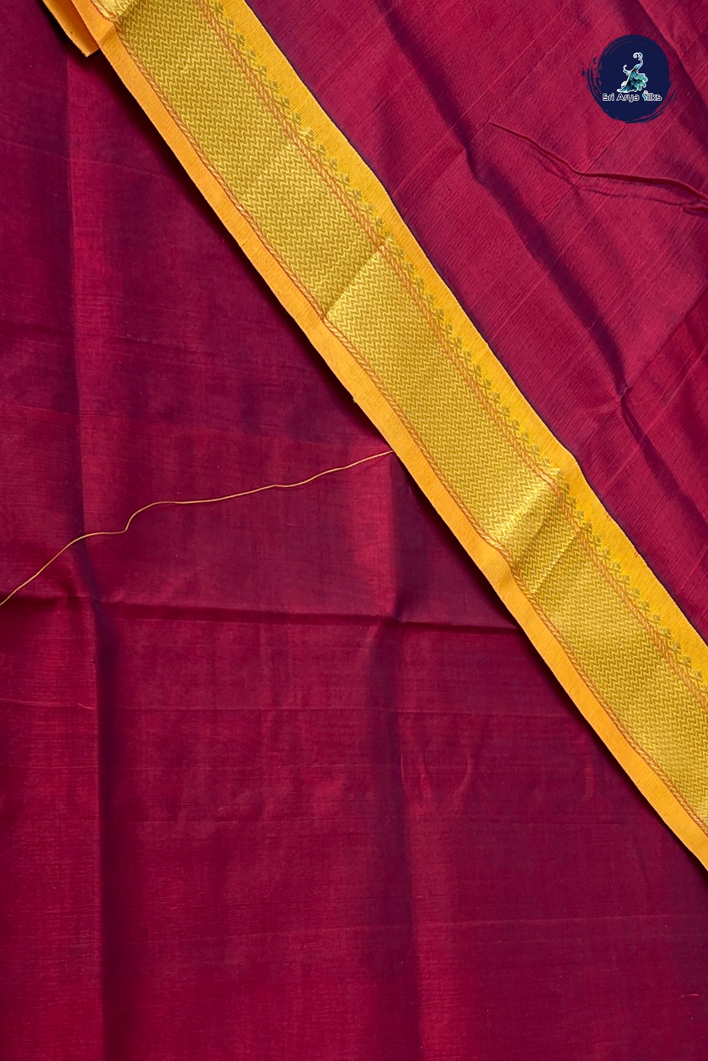 Maroon Korvai Silk Cotton Saree With Plain Pattern