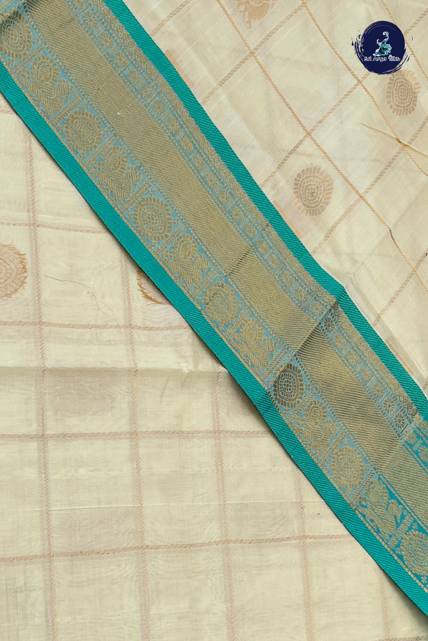 Off White Bridal Silk Cotton Saree With Zari Checked Pattern