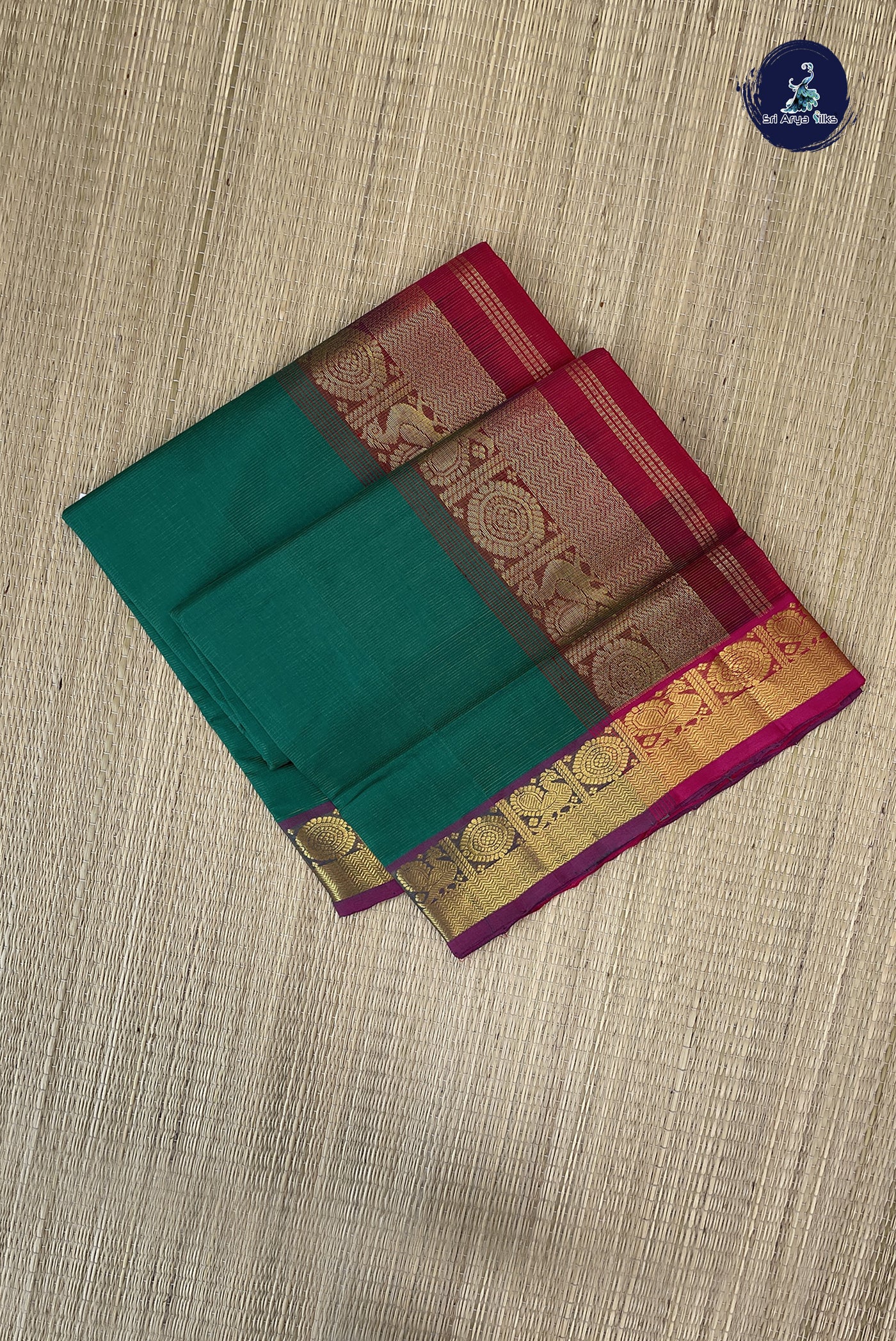 Dark Green Vaira Oosi Silk Cotton Saree With Vaira Oosi Pattern