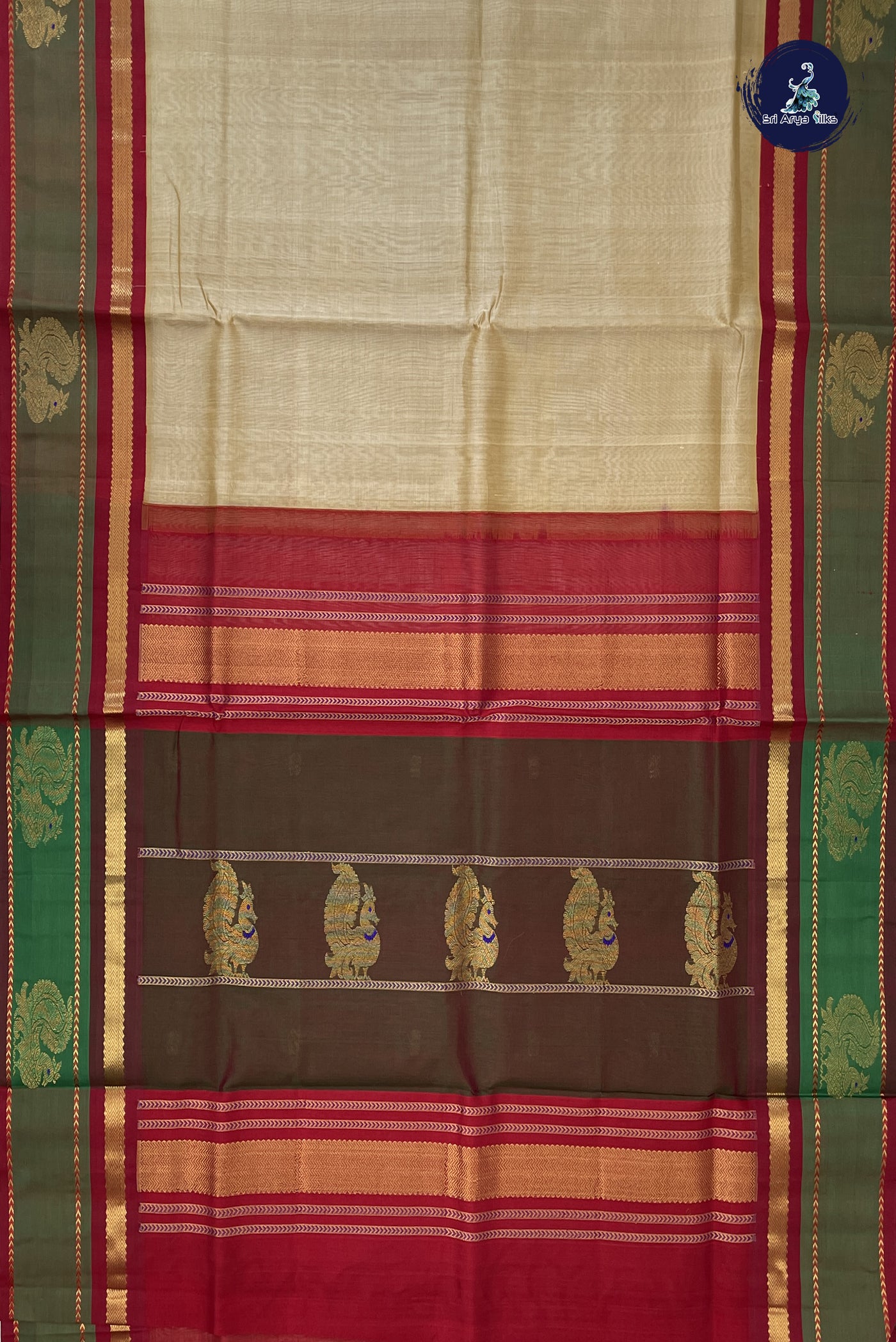 Fawn Korvai Silk Cotton Saree With Plain Pattern