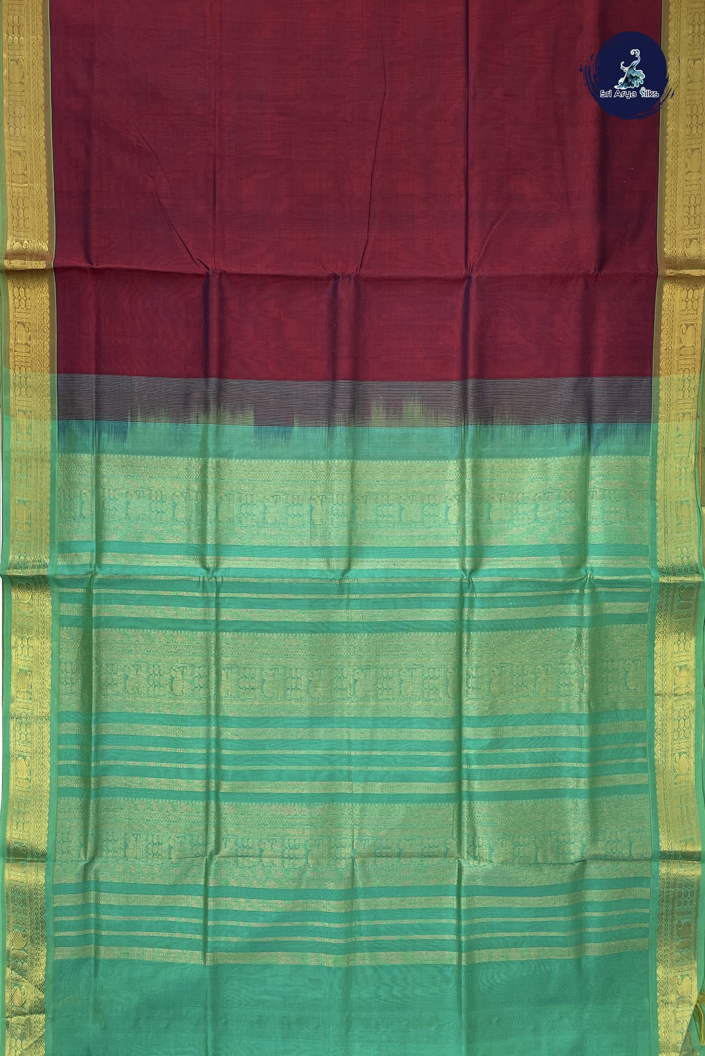 Dual Tone Maroon Simple Silk Cotton Saree With Plain Pattern