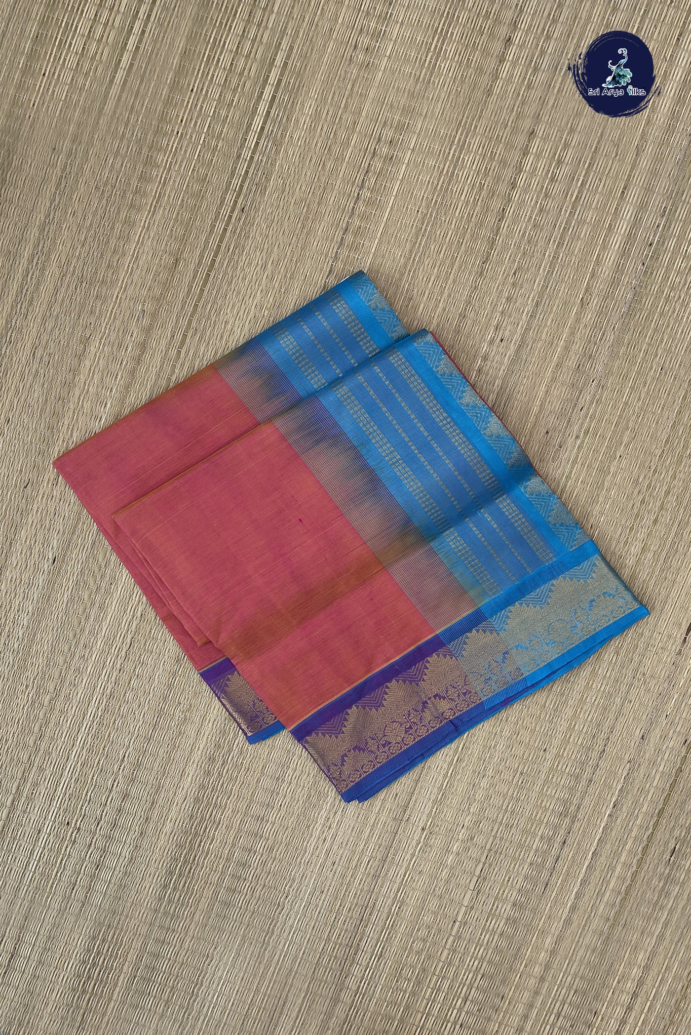 Dual Tone Pink Simple Silk Cotton Saree With Plain Pattern