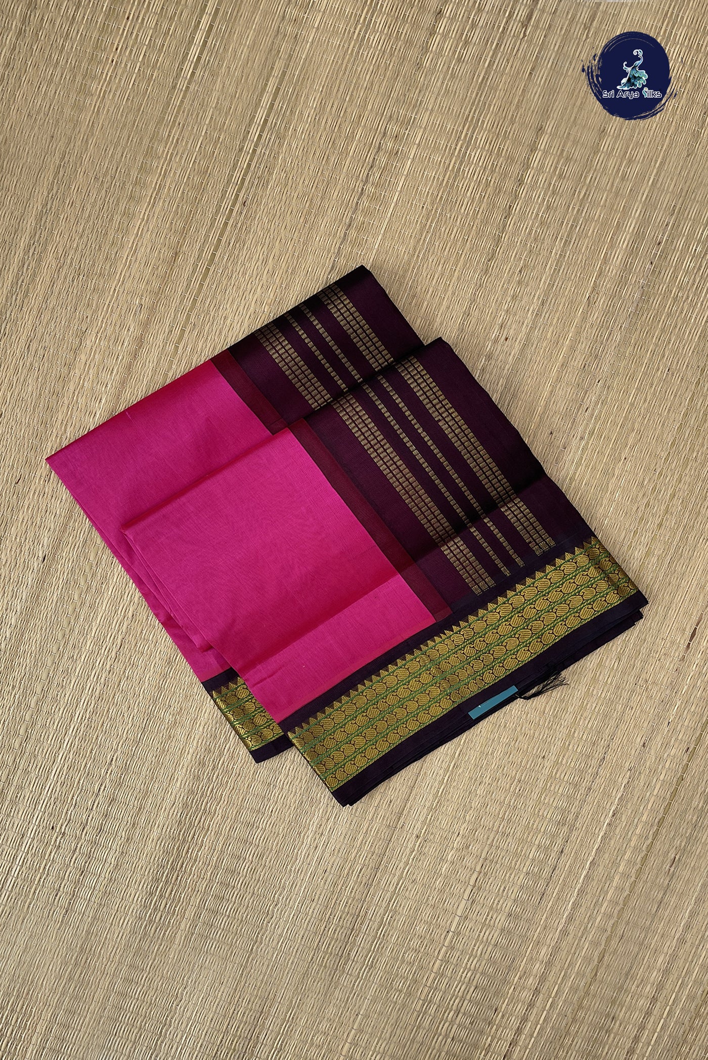 Rani Pink Korvai Silk Cotton Saree With Plain Pattern