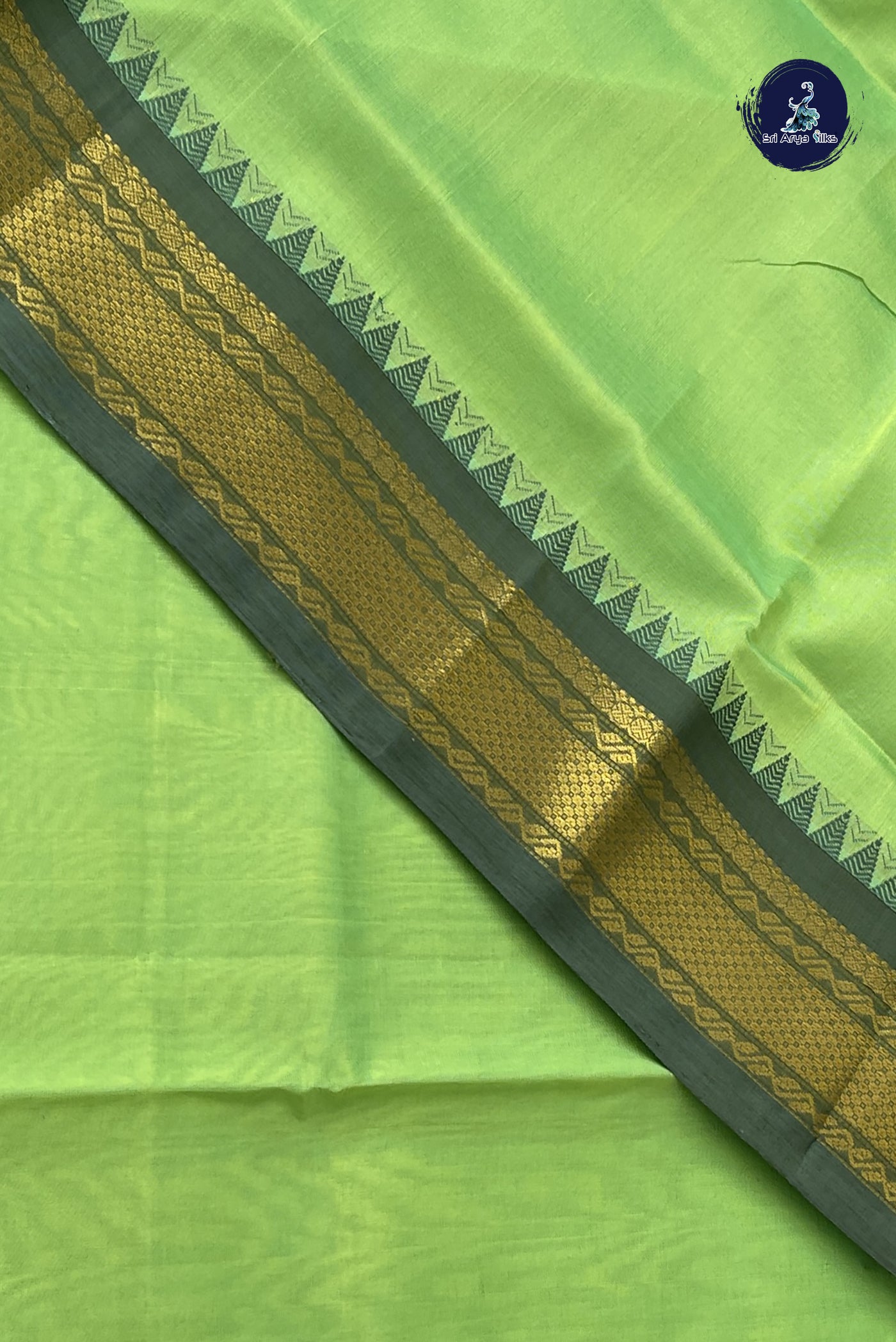 Pastel Green Korvai Silk Cotton Saree With Plain Pattern