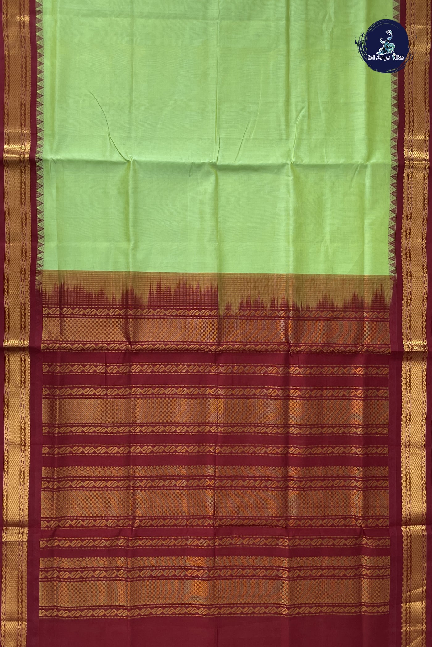 Light Green Korvai Silk Cotton Saree With Plain Pattern