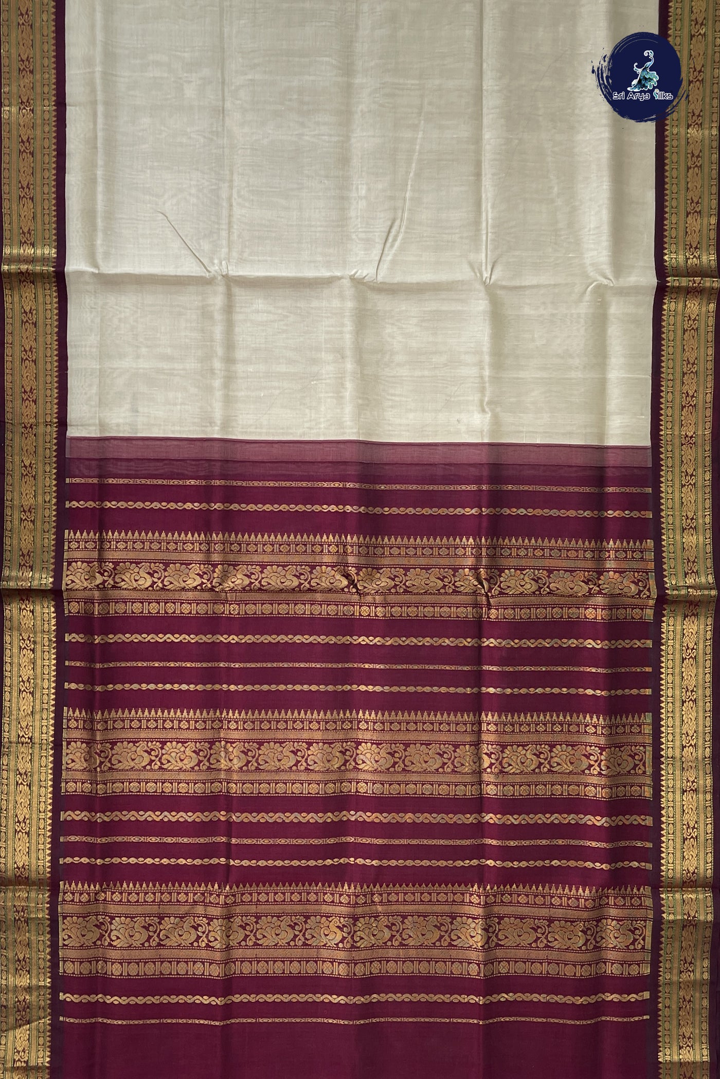 Ivory Korvai Silk Cotton Saree With Plain Pattern