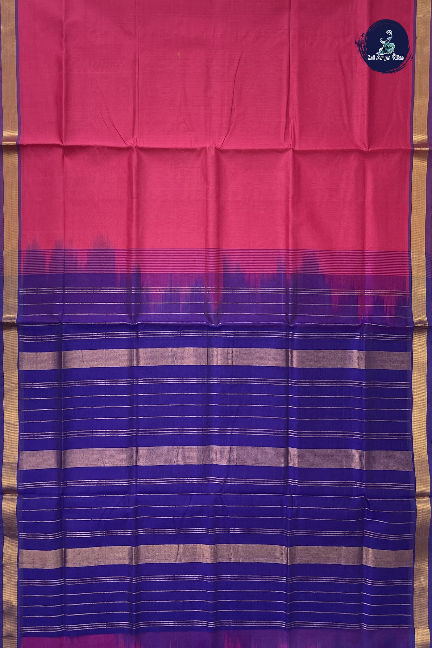 Pink Simple Silk Cotton Saree With Plain Pattern