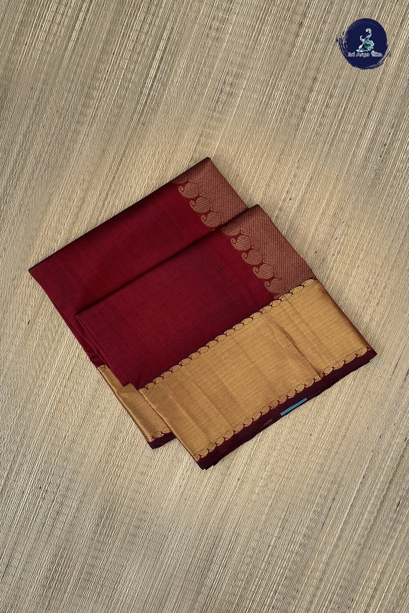 Dual Tone Maroon Simple Silk Cotton Saree With Plain Pattern