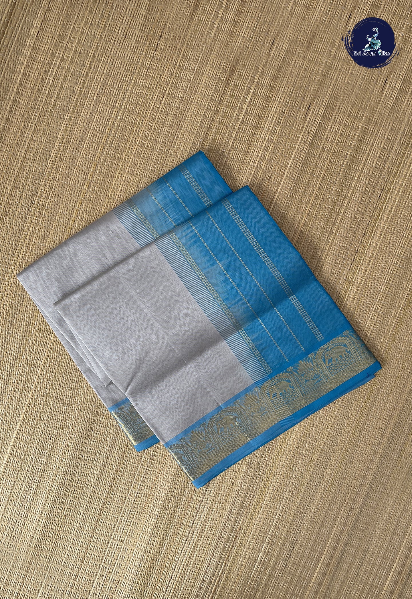 Silver Grey Simple Silk Cotton Saree With Plain Pattern