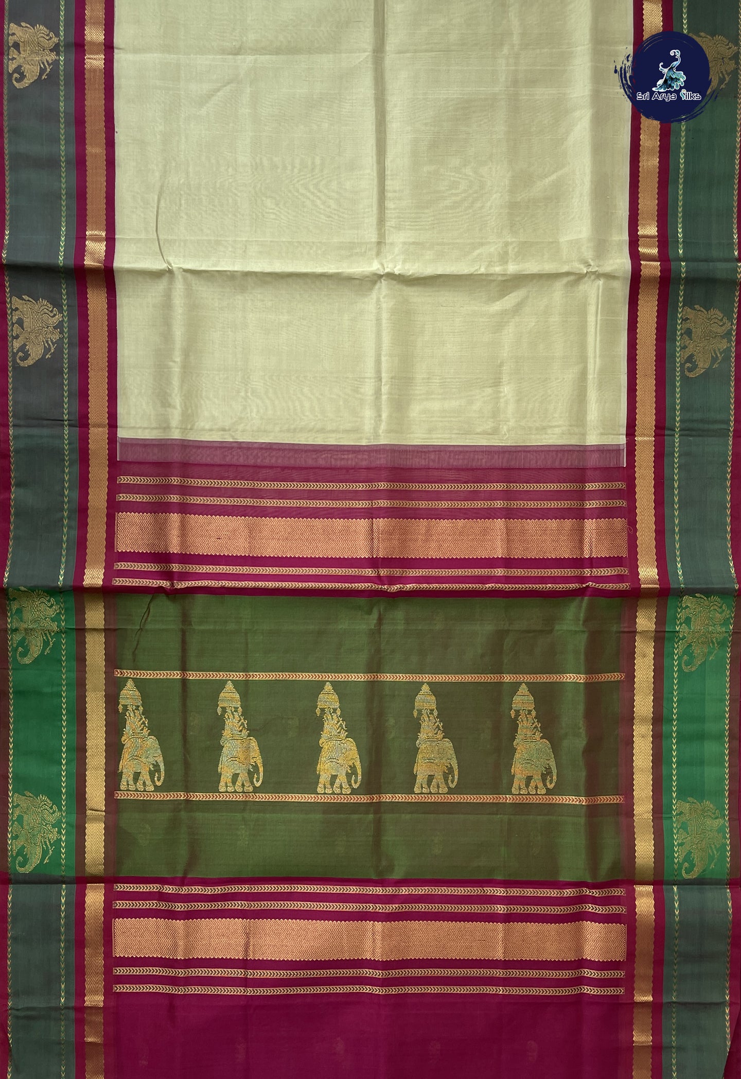 Elaichi Green Korvai Silk Cotton Saree With Plain Pattern