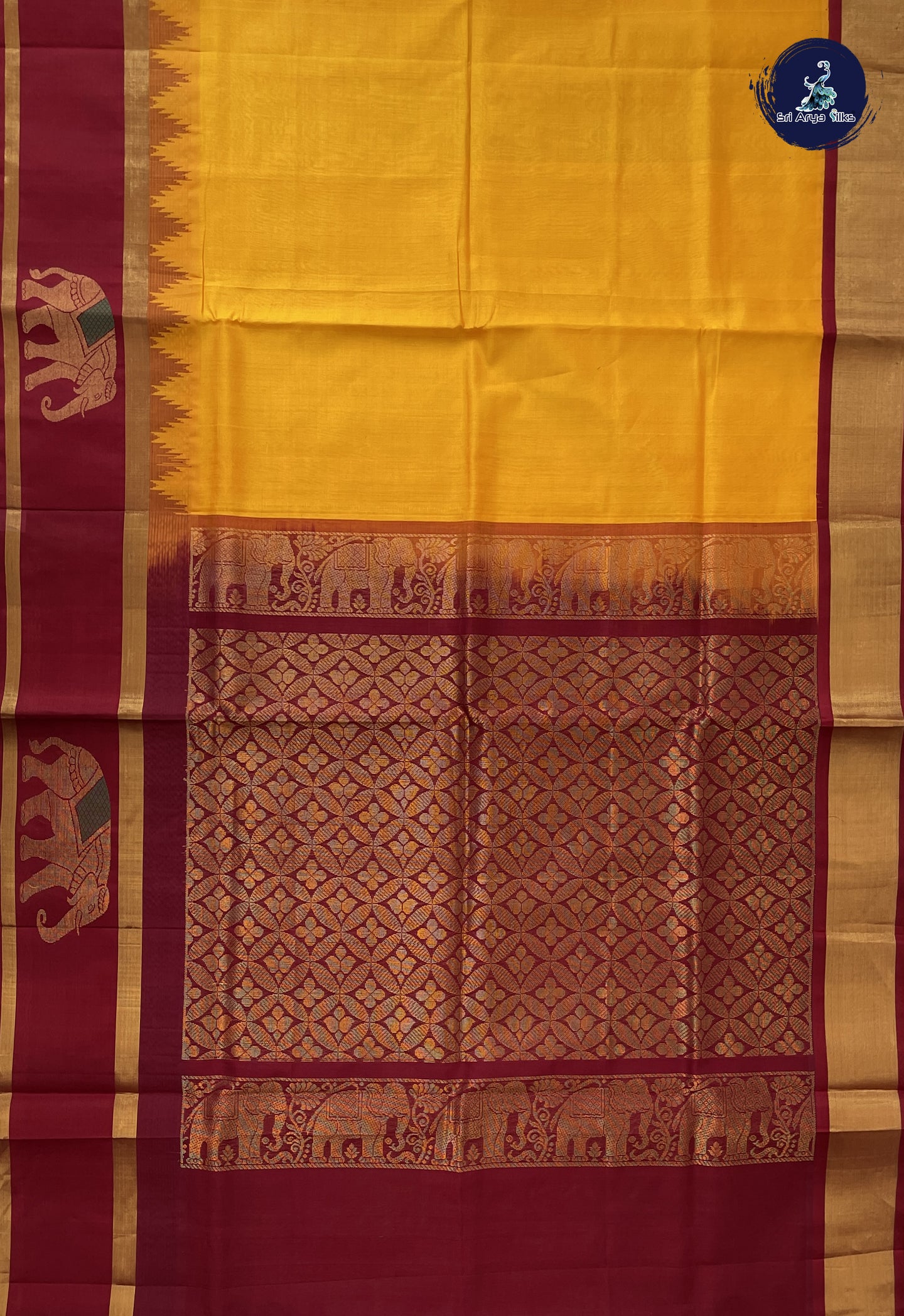 Yellowish Orange Korvai Silk Cotton Saree With Plain Pattern