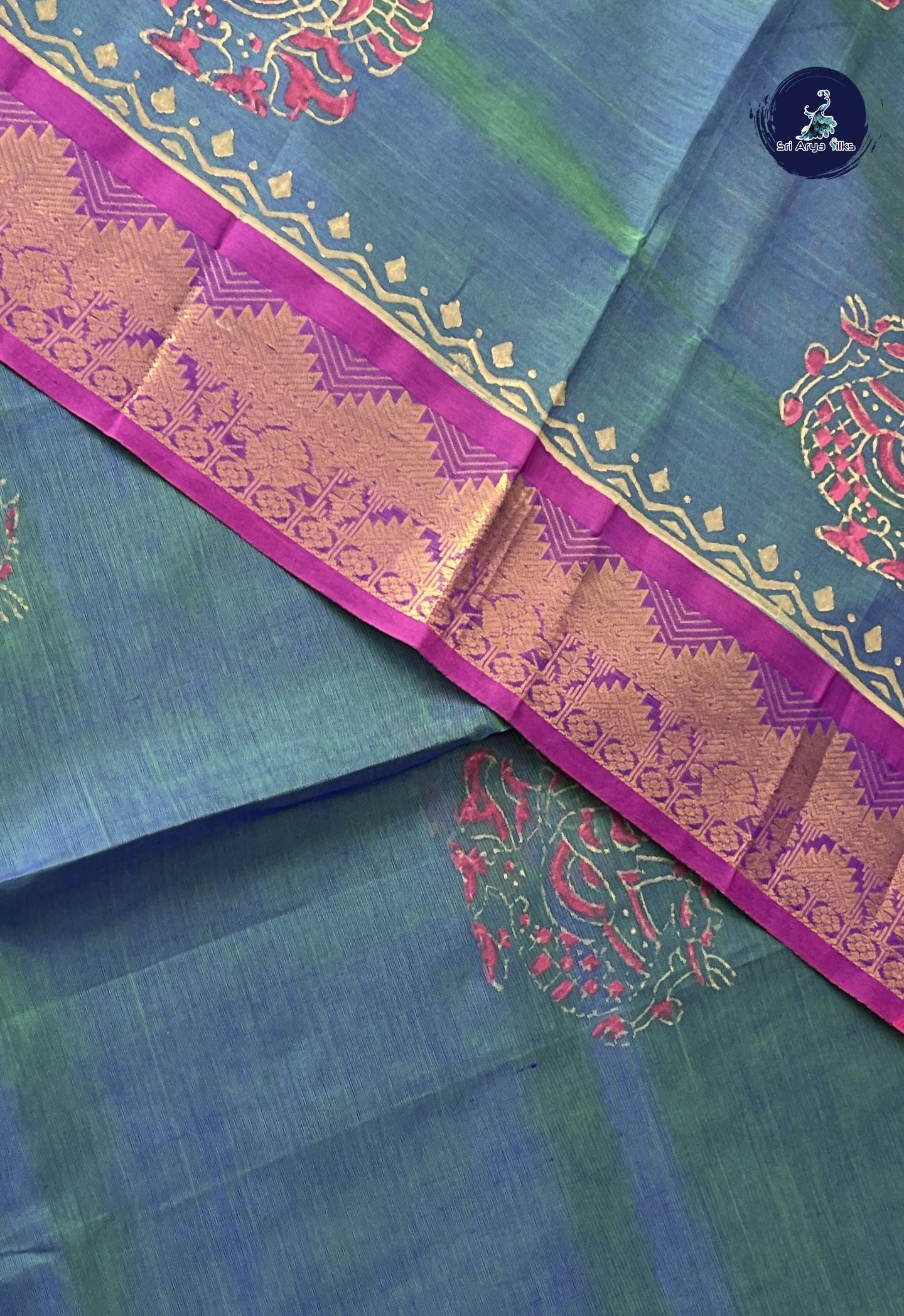 Dual Tone Blue Printed Saree With Printed Pattern