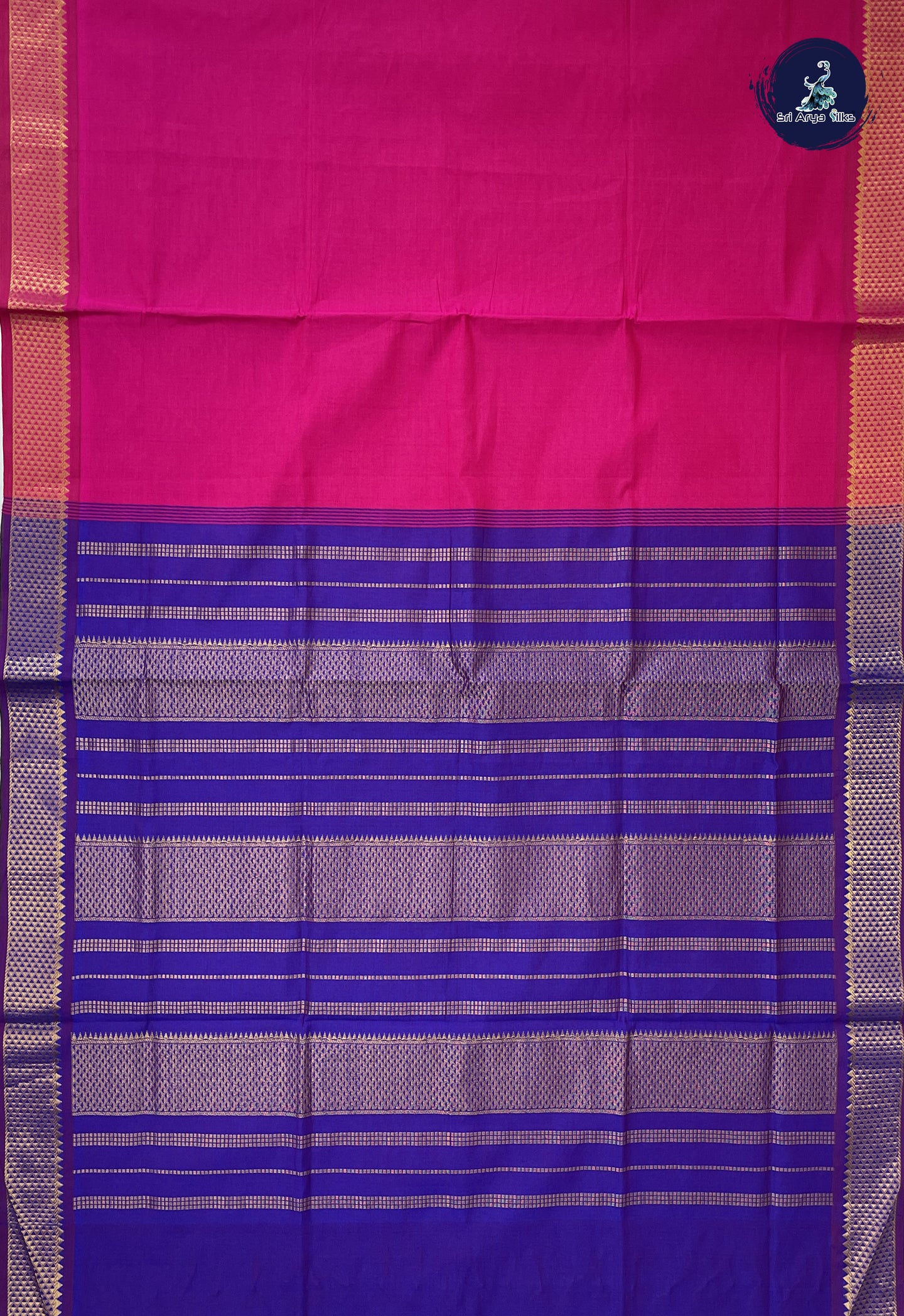 Dark Pink Semi Silk Cotton Saree With Plain Pattern