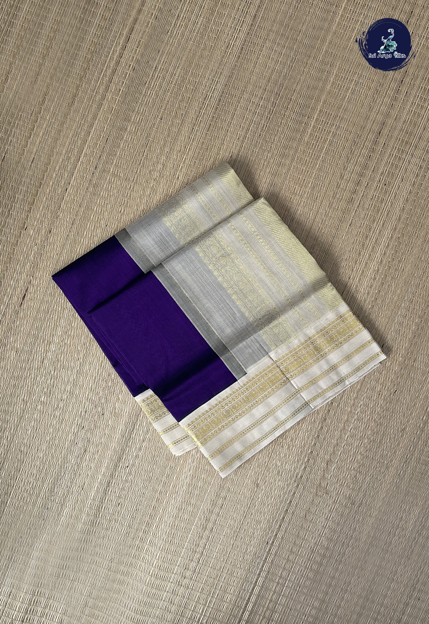 Dark Violet Korvai Silk Cotton Saree With Plain Pattern