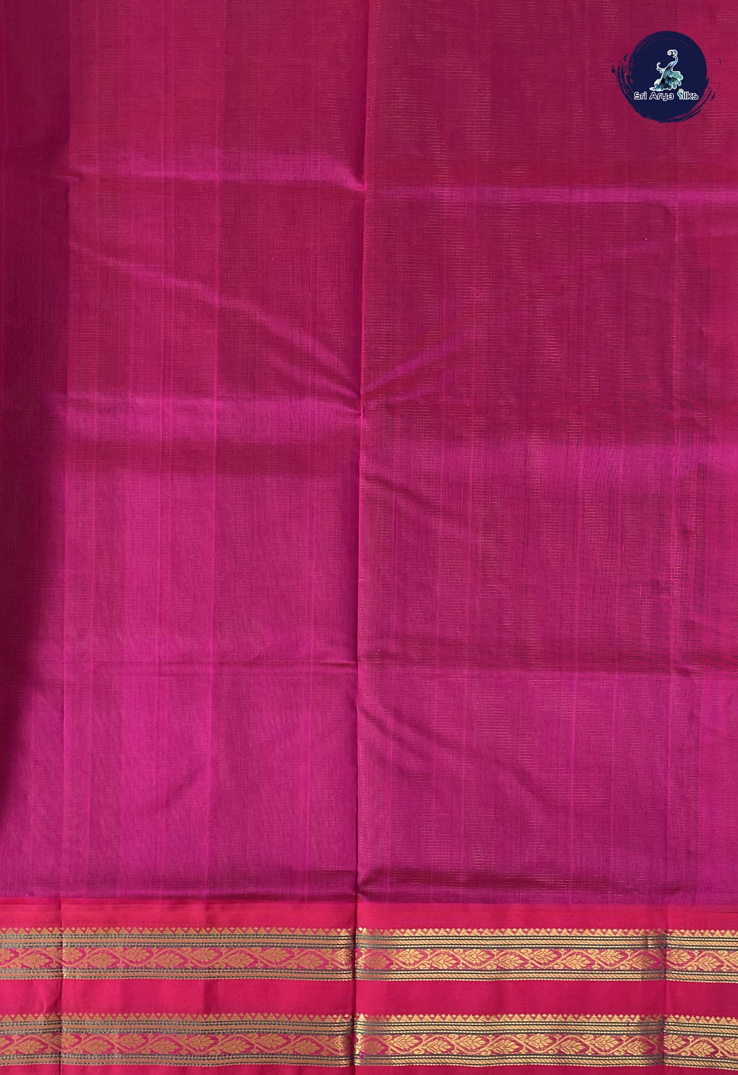 Bottle Green Vaira Oosi Silk Cotton Saree With Vaira Oosi Pattern
