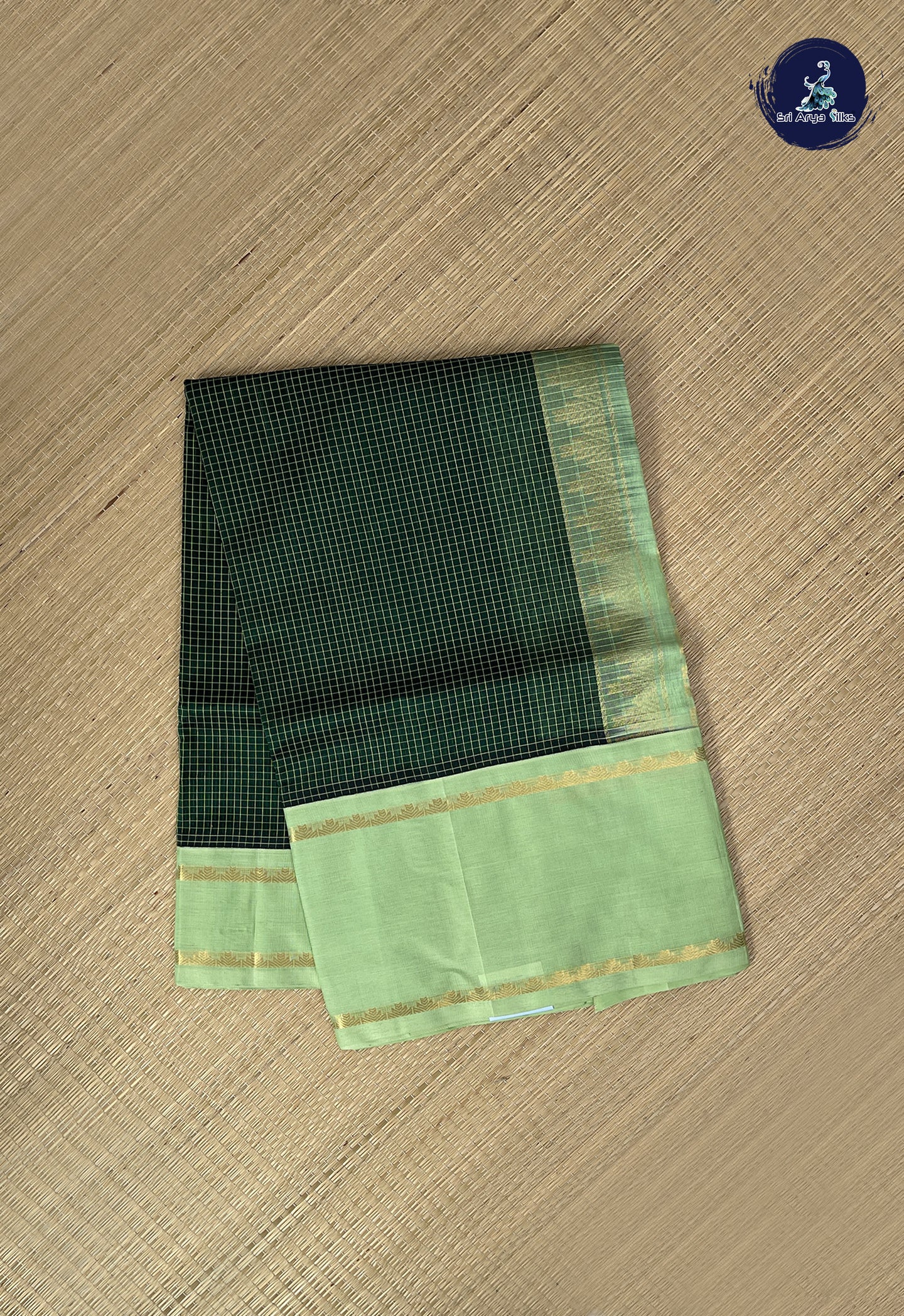 Bottle Green Checked Saree With Checked Pattern