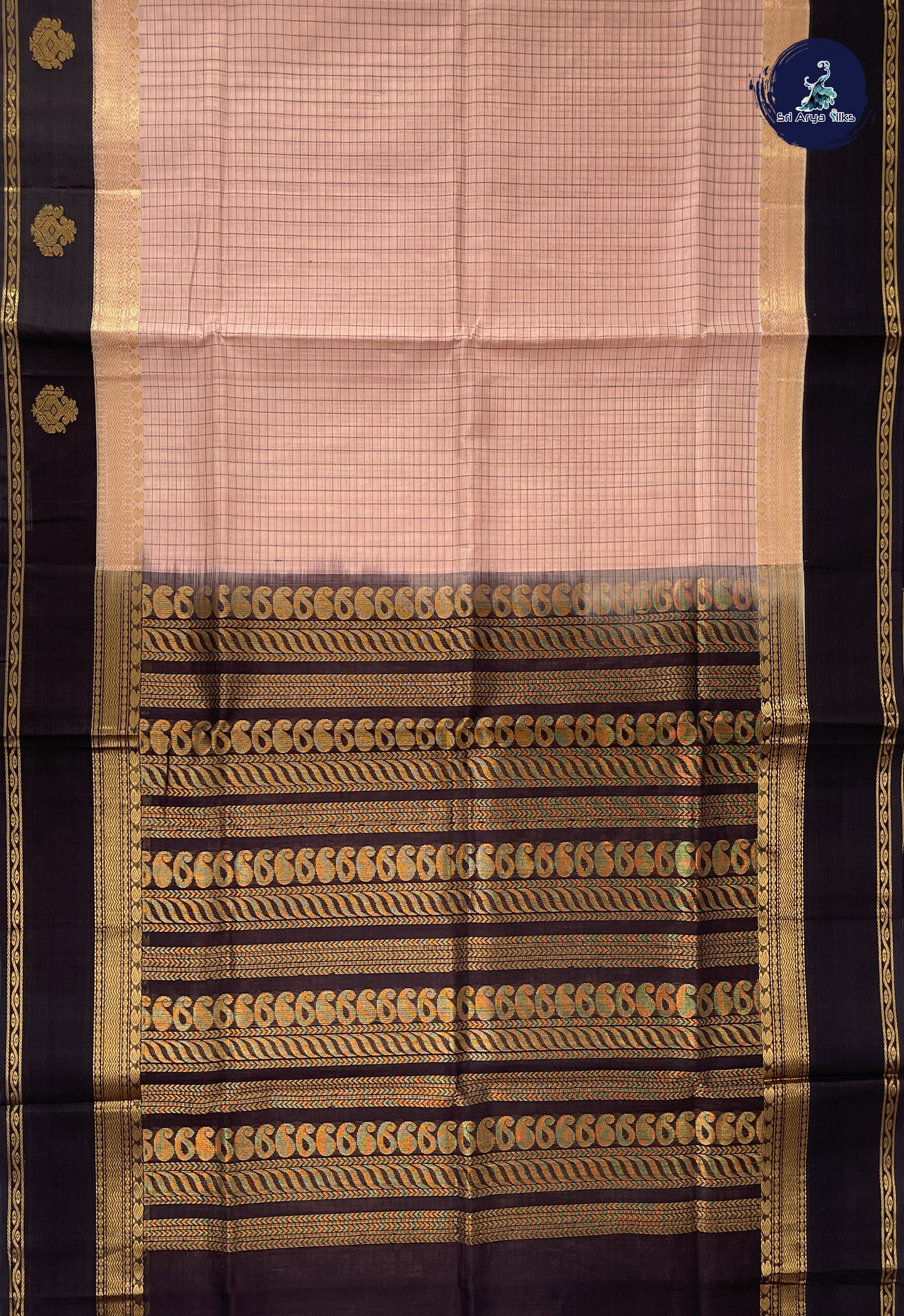Peach Checked Saree With Checked Pattern