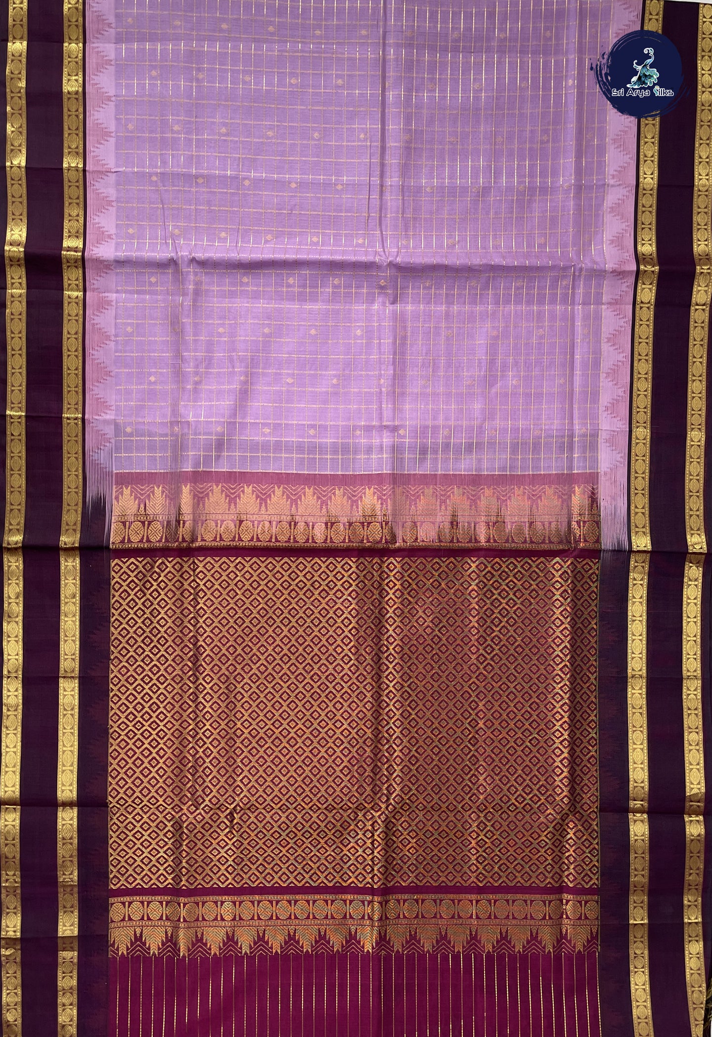 Mauve Checked Saree With Zari Checked Pattern