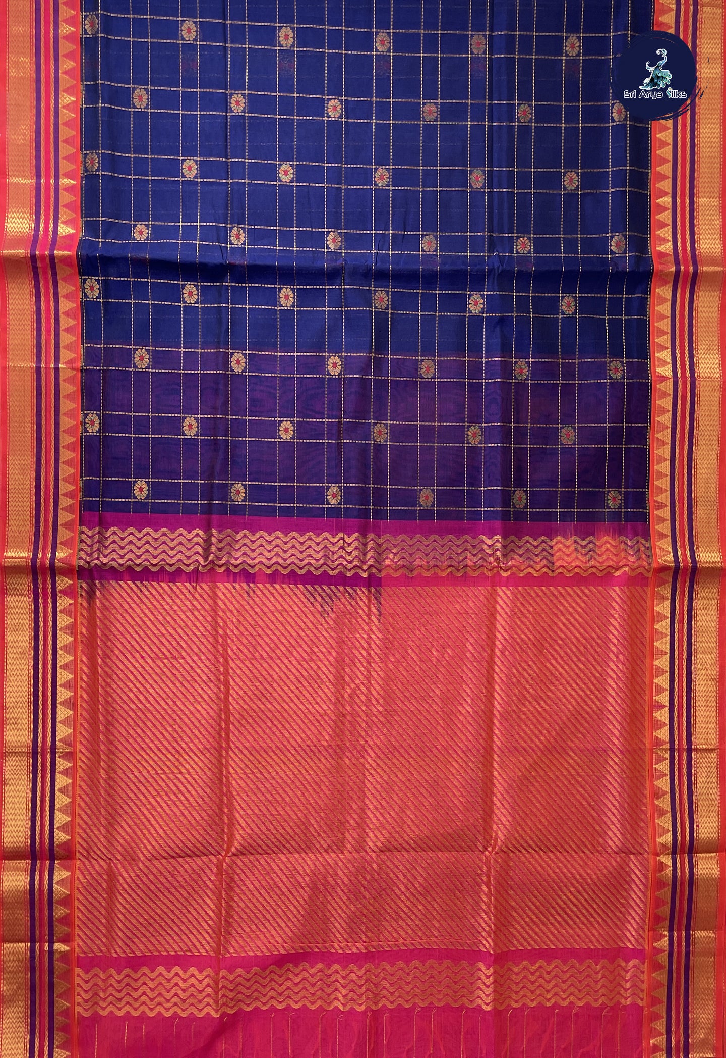 Dark Blue Checked Saree With Zari Checked Pattern