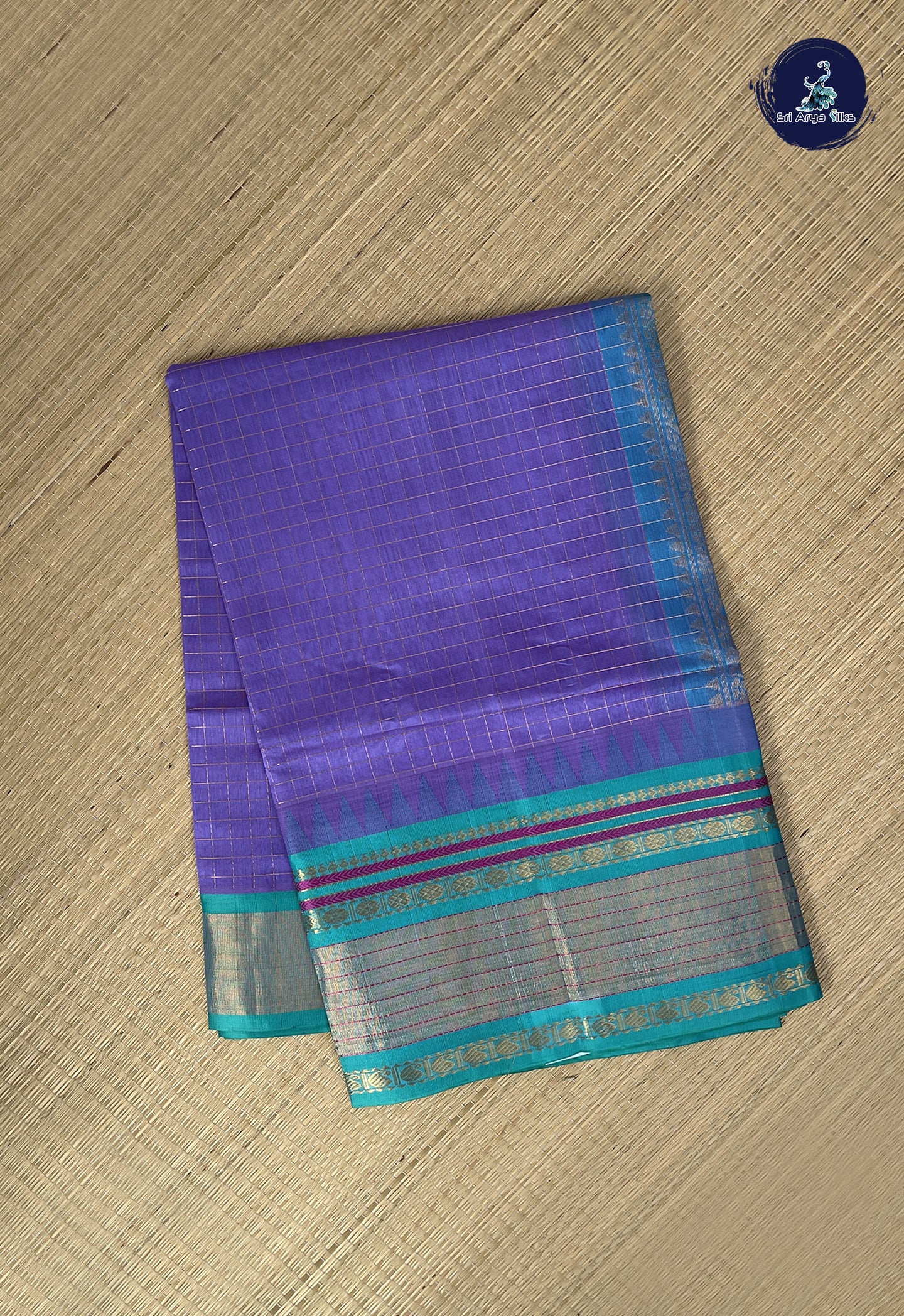Lavender Checked Saree With Zari Checked Pattern
