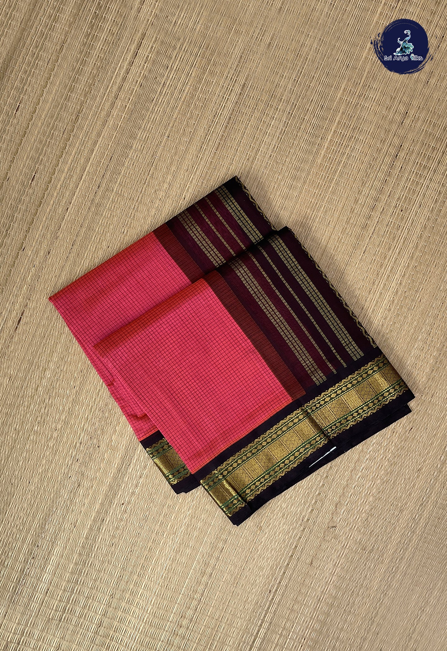Dual Tone Pink Checked Saree With Checked Pattern