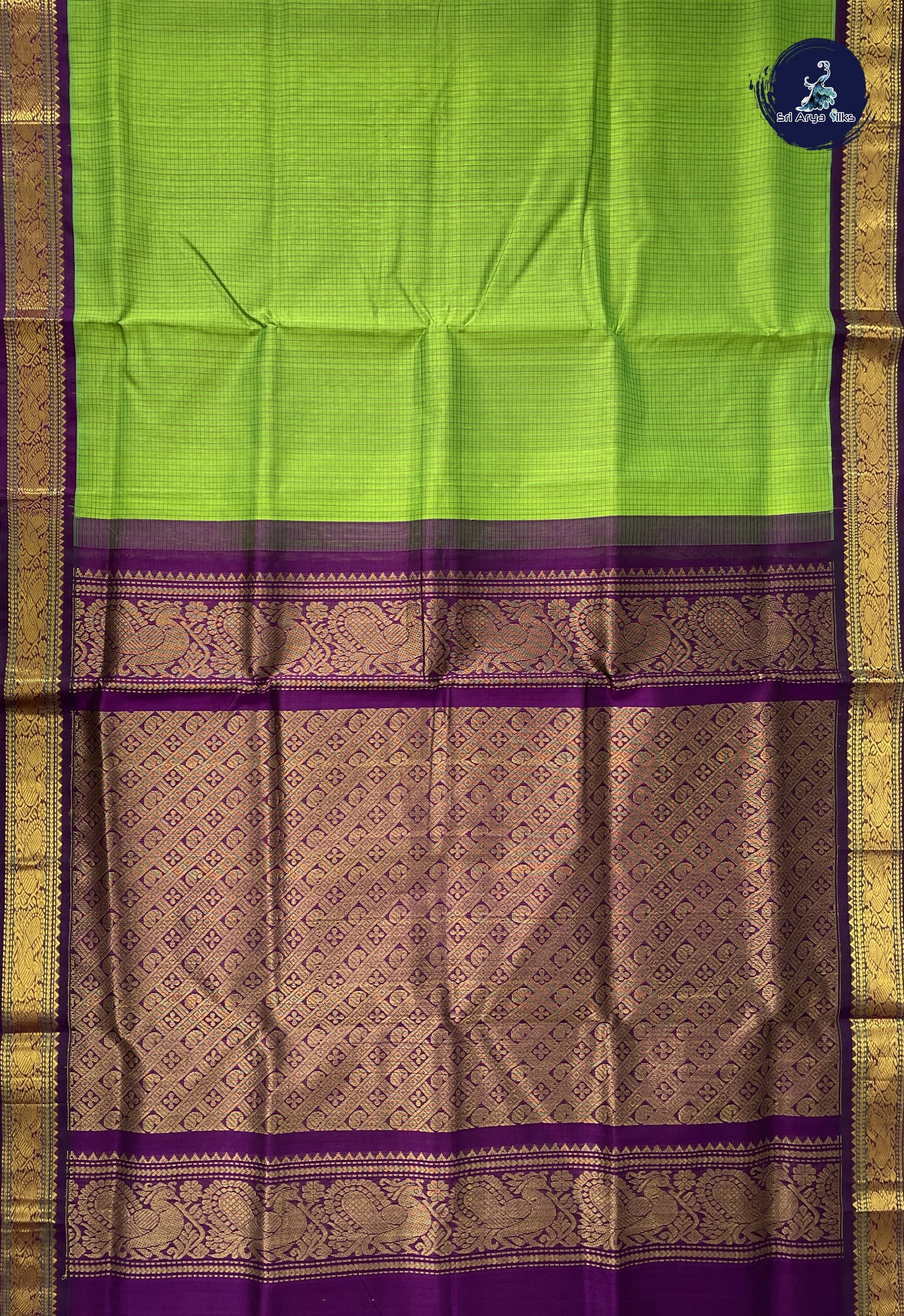 Parrot Green Checked Saree With Checked Pattern