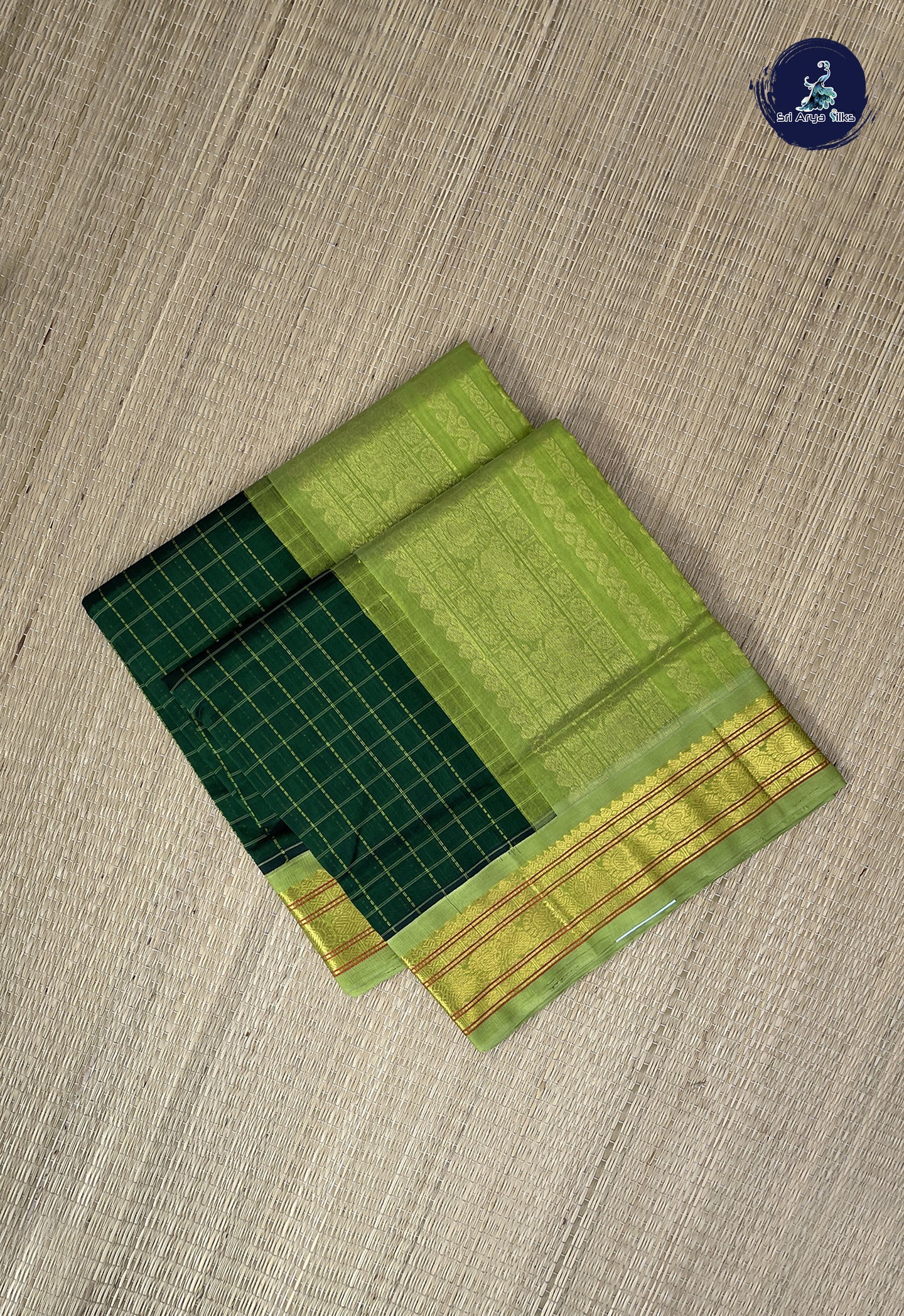 Bottle Green Checked Saree With Checked Pattern